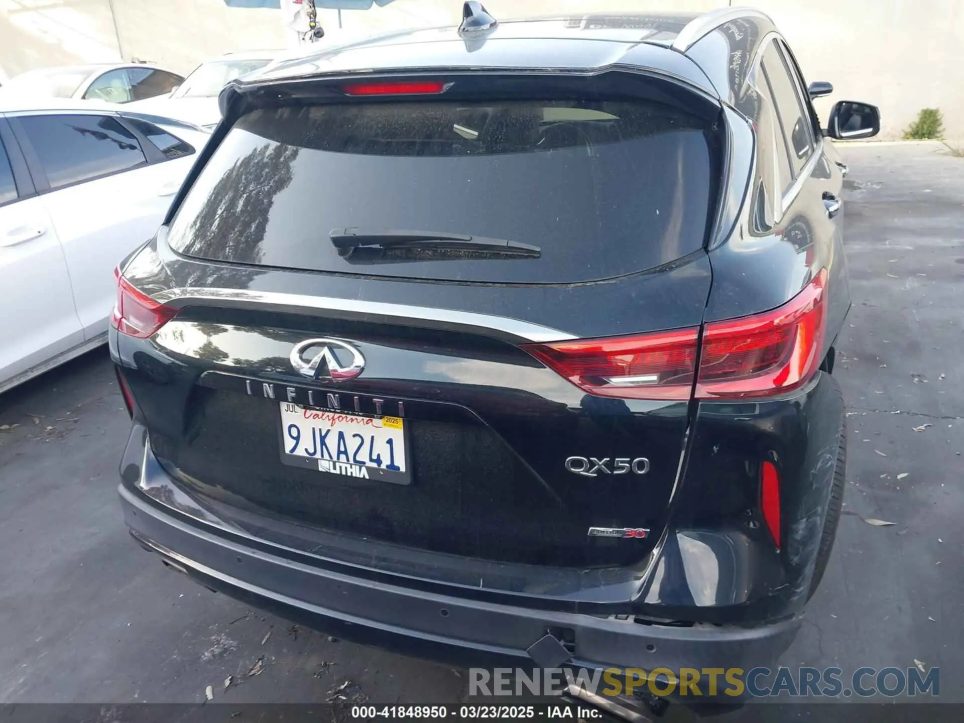 17 Photograph of a damaged car 3PCAJ5M10LF116144 INFINITI QX50 2020