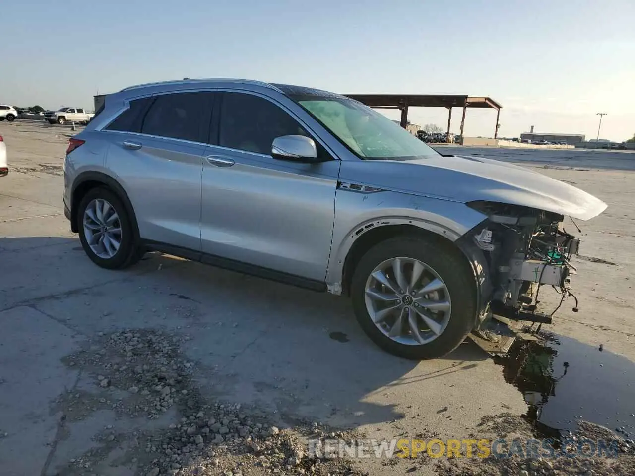4 Фотография поврежденного автомобиля 3PCAJ5M10LF120954 INFINITI QX50 2020