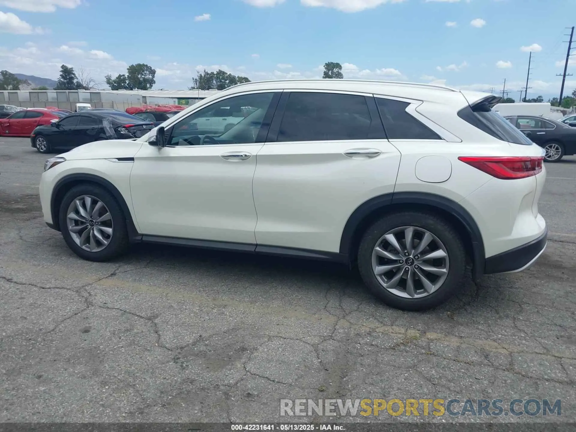 14 Photograph of a damaged car 3PCAJ5M12LF100527 INFINITI QX50 2020