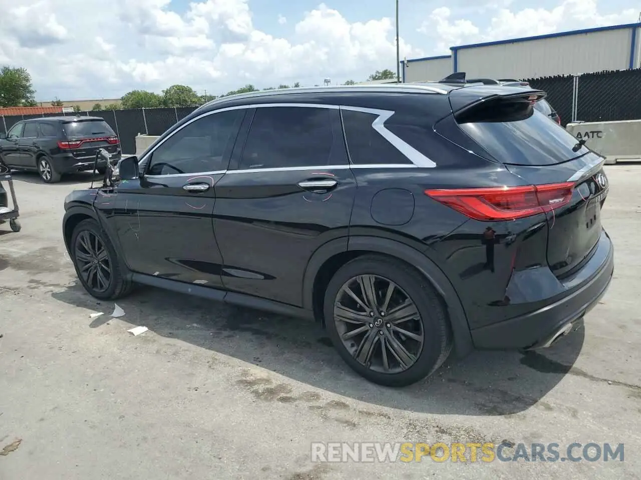 2 Фотография поврежденного автомобиля 3PCAJ5M15LF110663 INFINITI QX50 2020