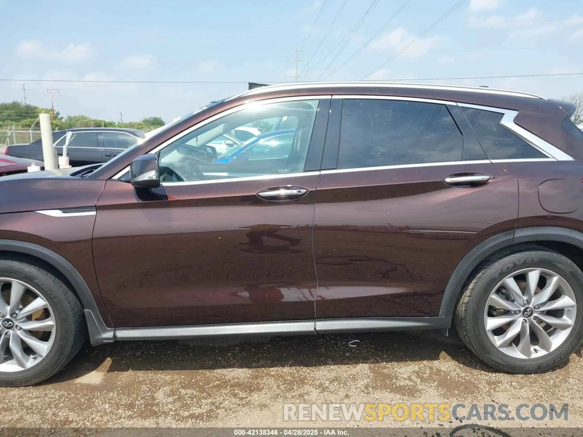 14 Photograph of a damaged car 3PCAJ5M18LF100693 INFINITI QX50 2020