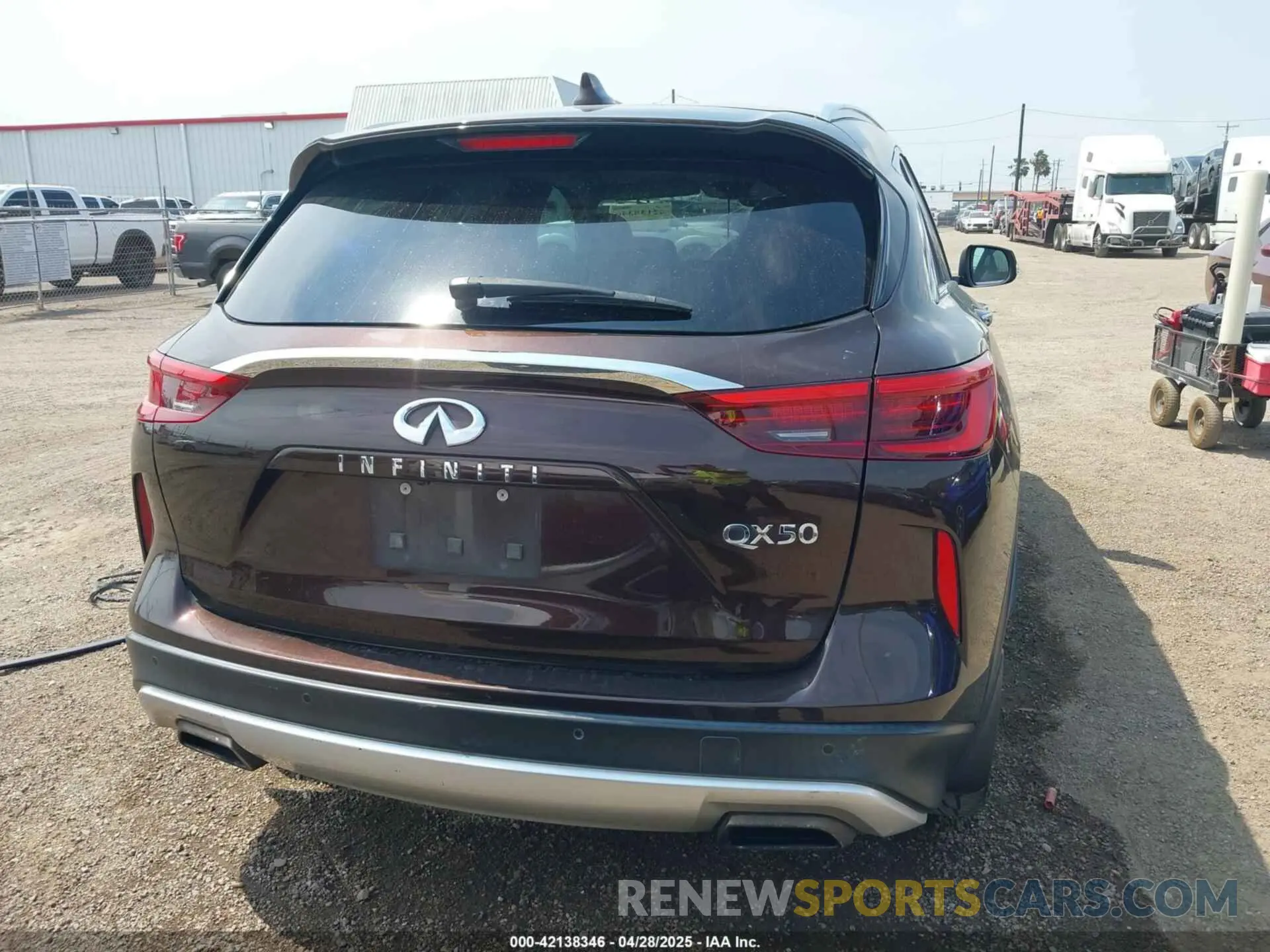 16 Photograph of a damaged car 3PCAJ5M18LF100693 INFINITI QX50 2020