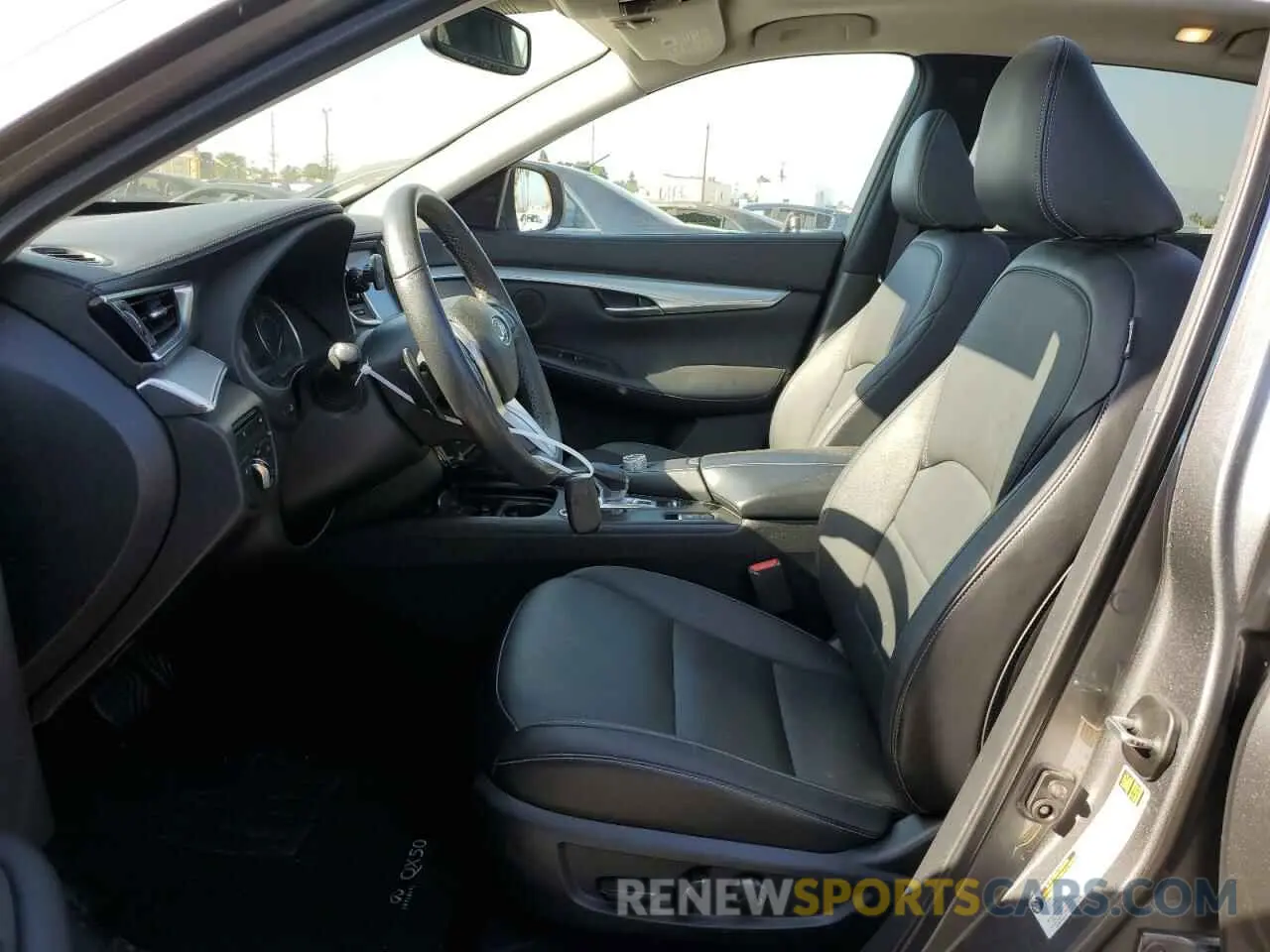7 Photograph of a damaged car 3PCAJ5M18LF106686 INFINITI QX50 2020