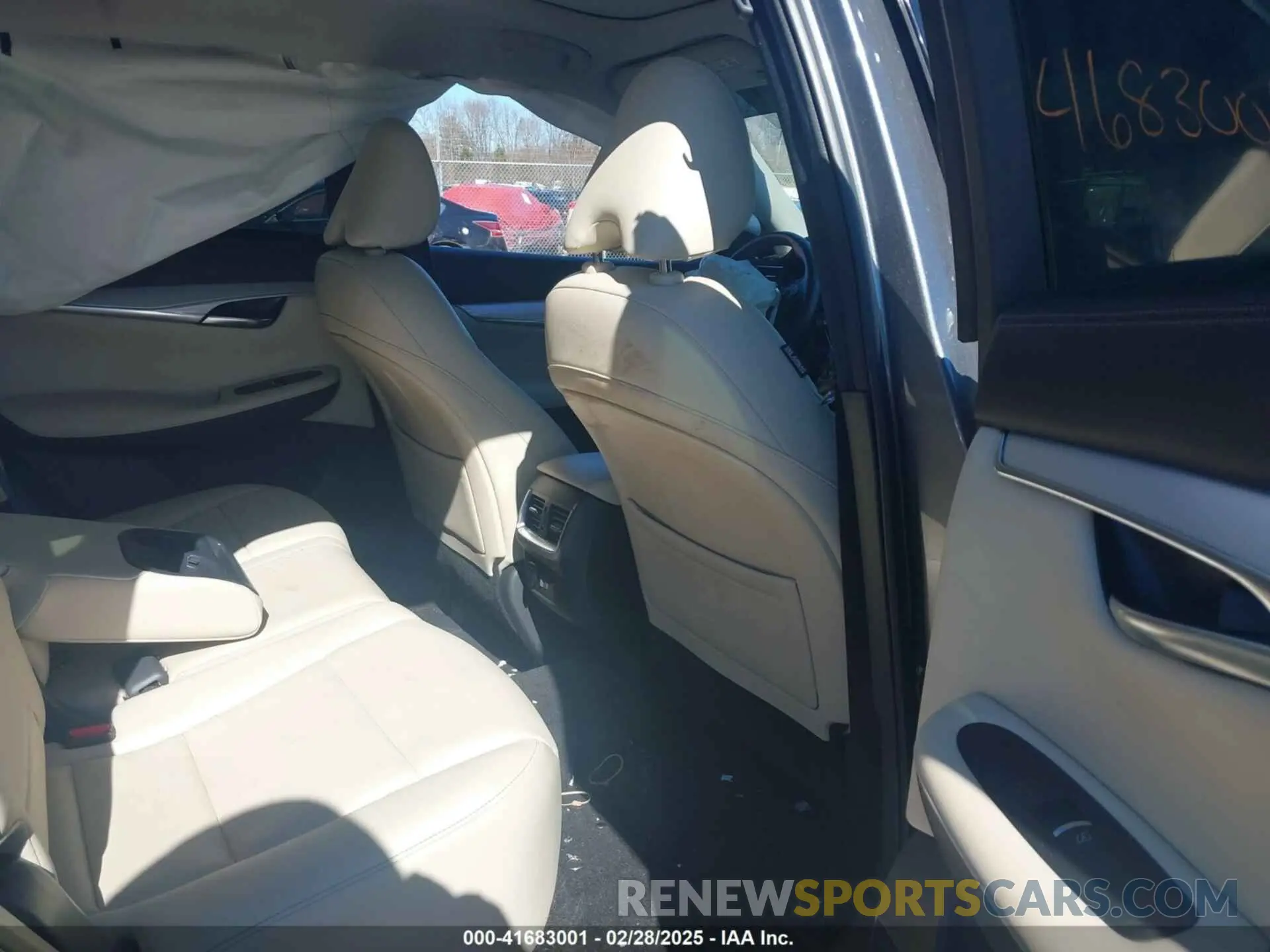 8 Photograph of a damaged car 3PCAJ5M18LF113279 INFINITI QX50 2020