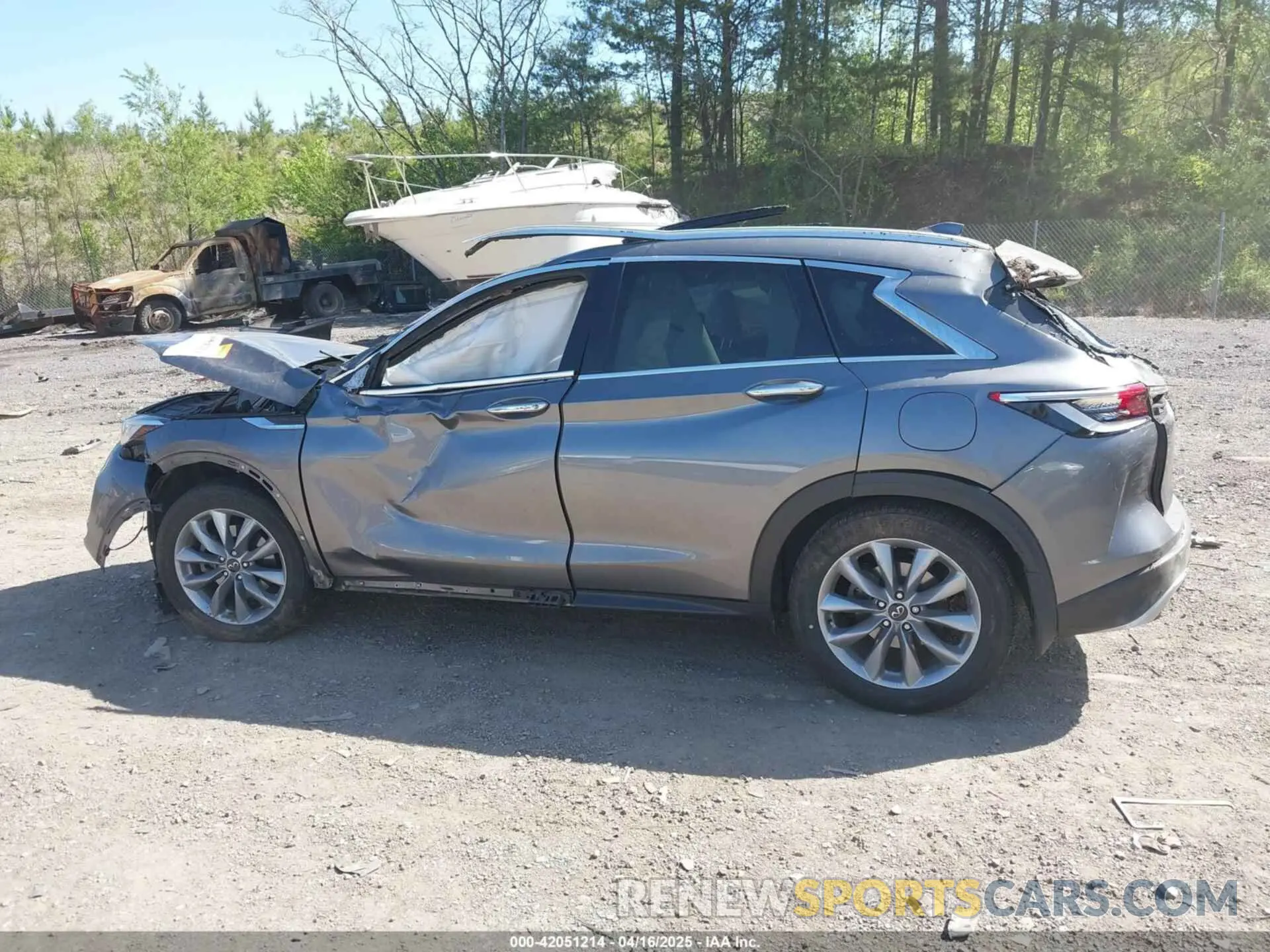 13 Photograph of a damaged car 3PCAJ5M18LF117588 INFINITI QX50 2020