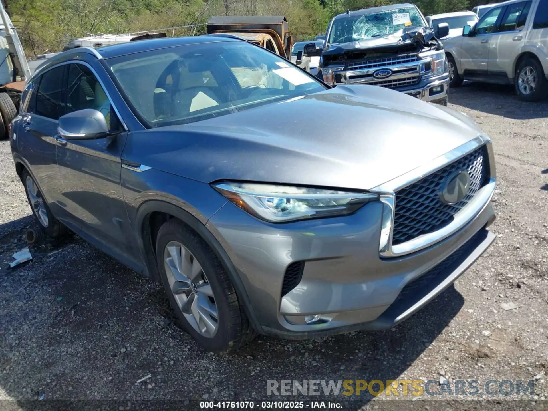 1 Фотография поврежденного автомобиля 3PCAJ5M1XLF101179 INFINITI QX50 2020