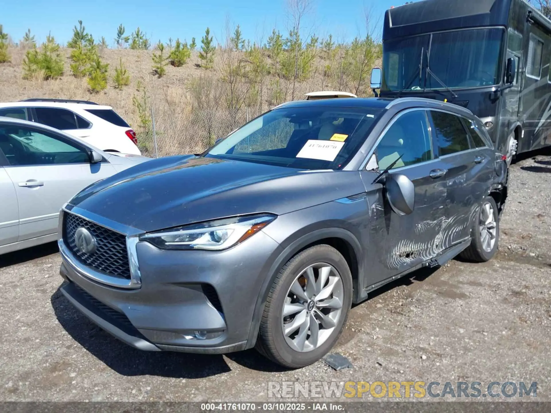2 Фотография поврежденного автомобиля 3PCAJ5M1XLF101179 INFINITI QX50 2020