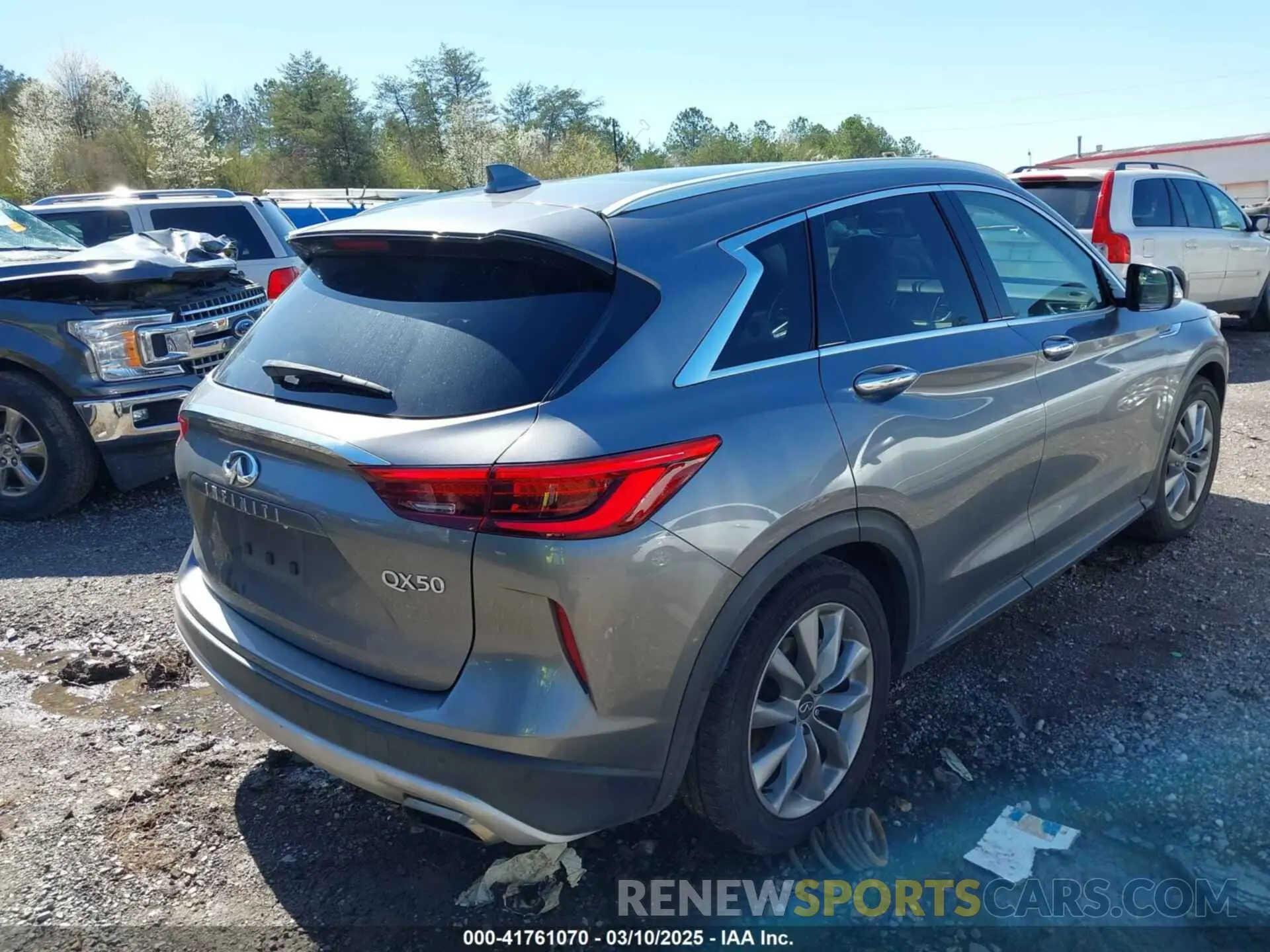 4 Фотография поврежденного автомобиля 3PCAJ5M1XLF101179 INFINITI QX50 2020