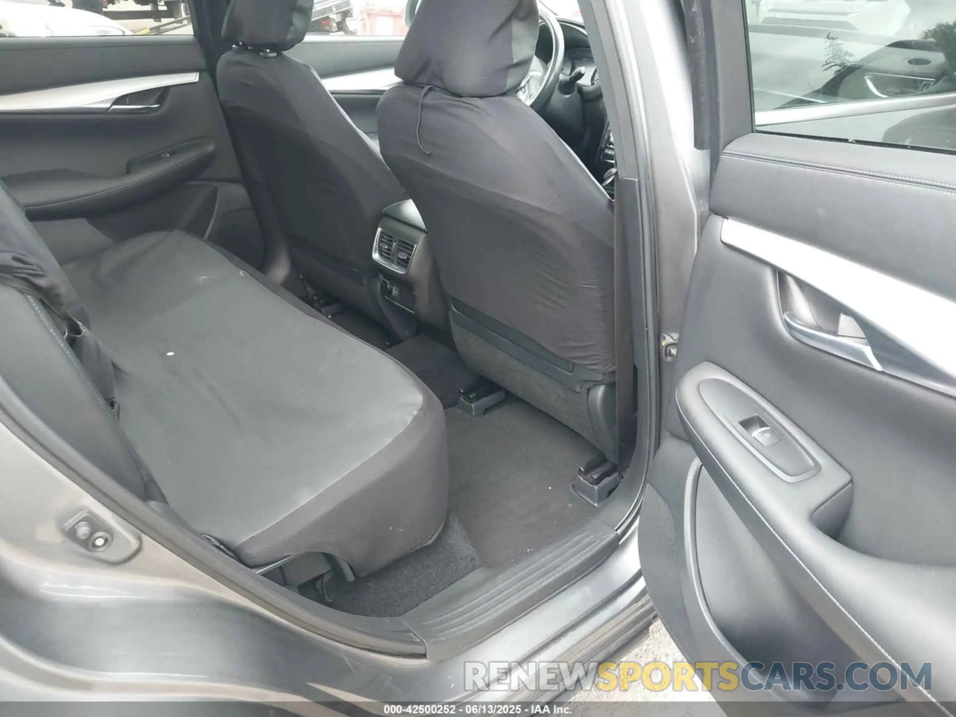 8 Photograph of a damaged car 3PCAJ5M1XLF117060 INFINITI QX50 2020