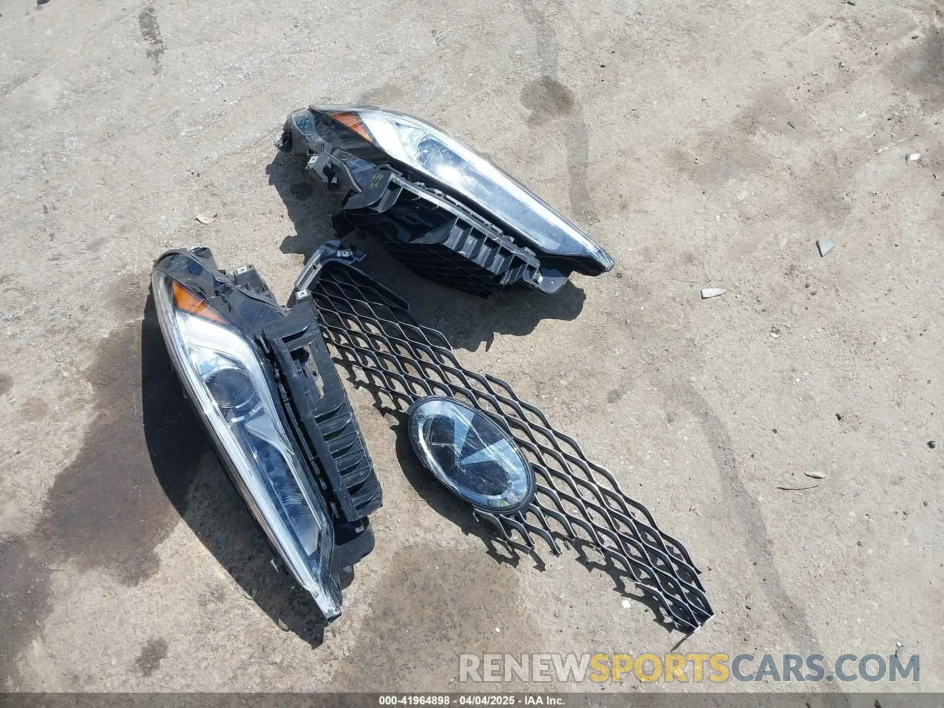 11 Фотография поврежденного автомобиля 3PCAJ5M30LF104237 INFINITI QX50 2020