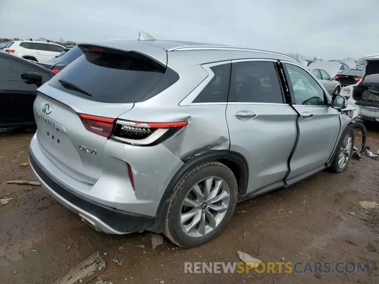 3 Фотография поврежденного автомобиля 3PCAJ5M31LF102934 INFINITI QX50 2020
