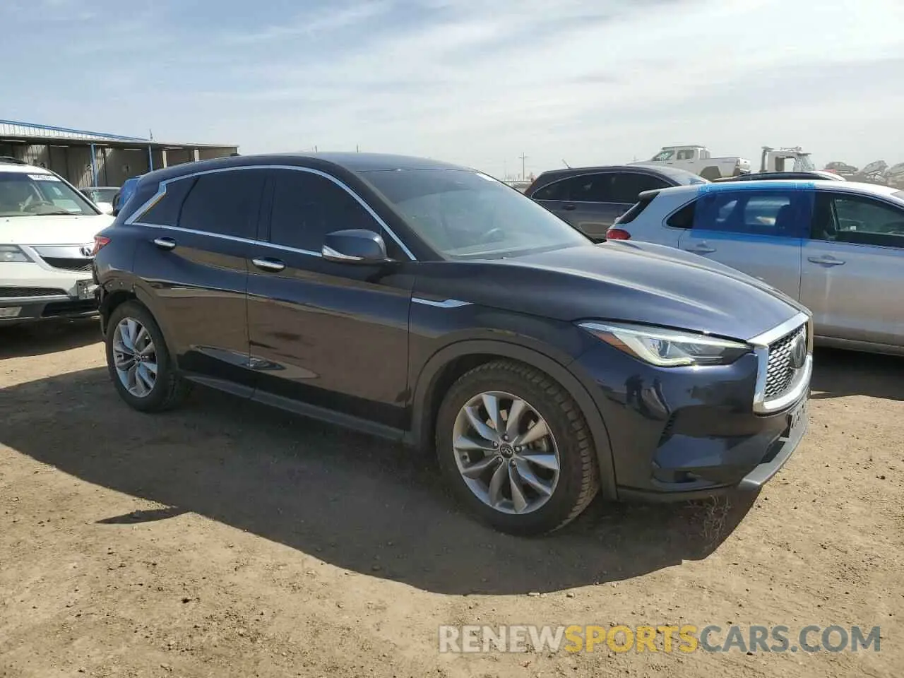4 Фотография поврежденного автомобиля 3PCAJ5M33LF104202 INFINITI QX50 2020