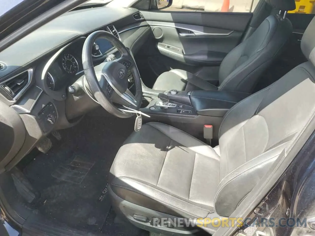 7 Фотография поврежденного автомобиля 3PCAJ5M33LF104202 INFINITI QX50 2020