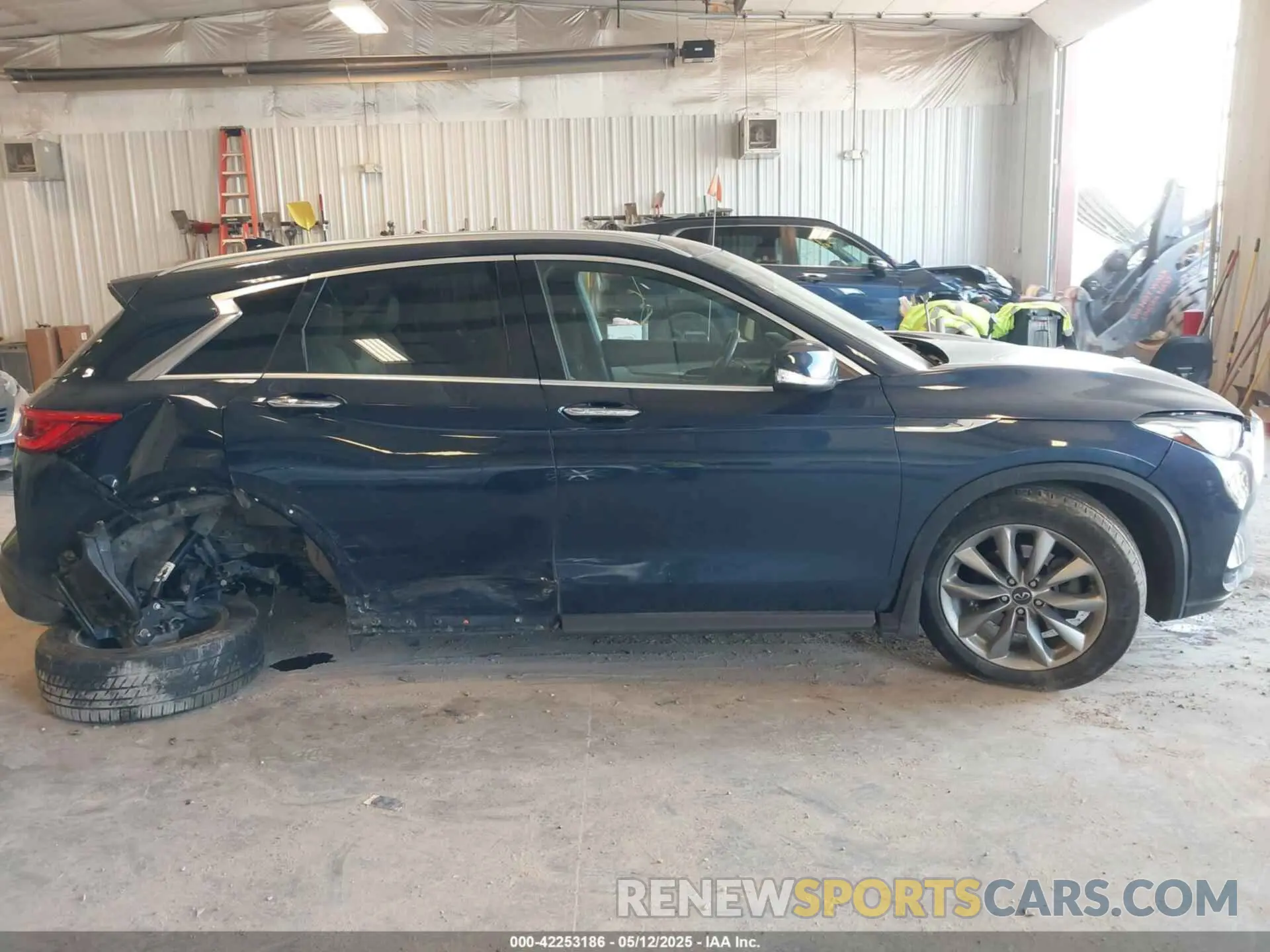 13 Photograph of a damaged car 3PCAJ5M34LF119677 INFINITI QX50 2020