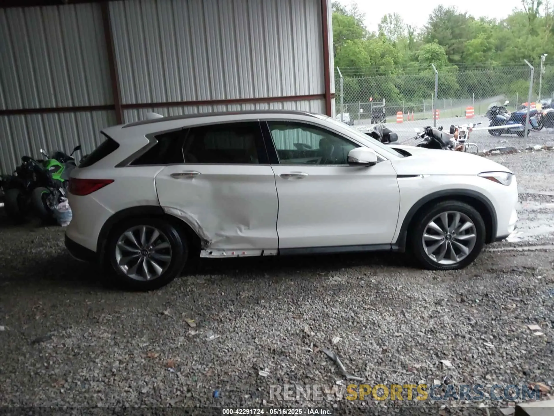 13 Фотография поврежденного автомобиля 3PCAJ5M36LF115985 INFINITI QX50 2020