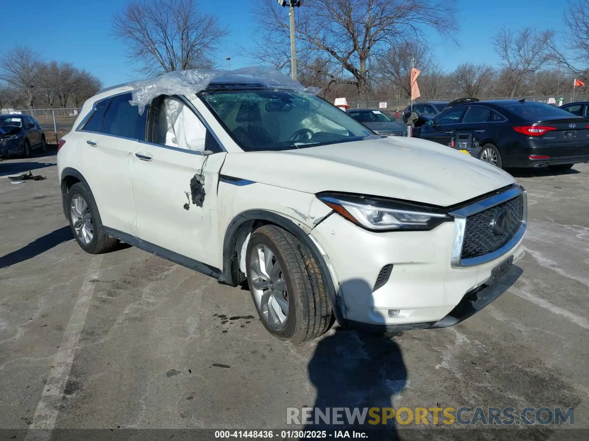 1 Фотография поврежденного автомобиля 3PCAJ5M37LF111864 INFINITI QX50 2020