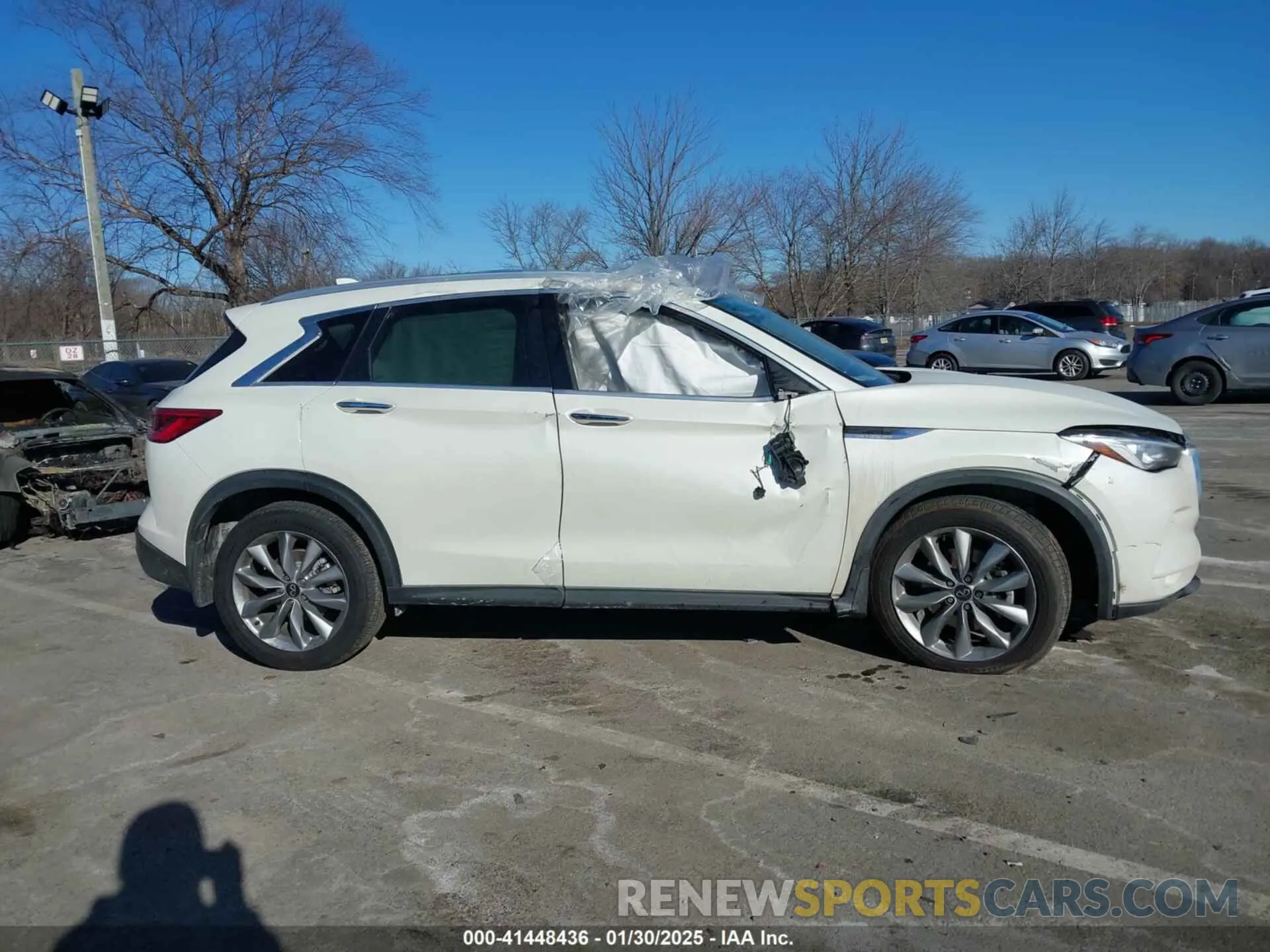13 Фотография поврежденного автомобиля 3PCAJ5M37LF111864 INFINITI QX50 2020