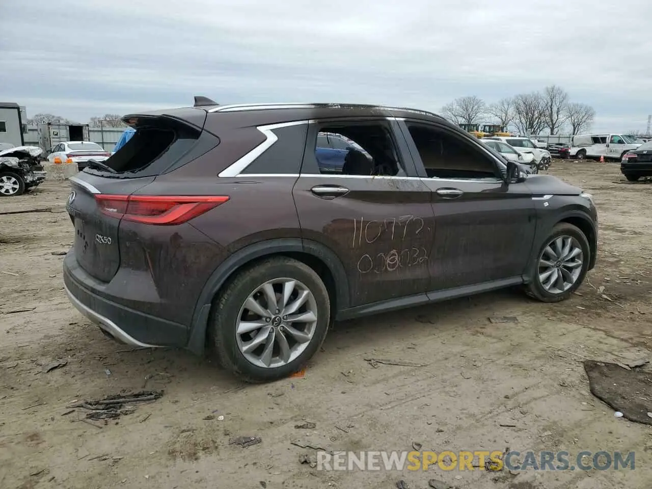 3 Фотография поврежденного автомобиля 3PCAJ5M38LF110772 INFINITI QX50 2020