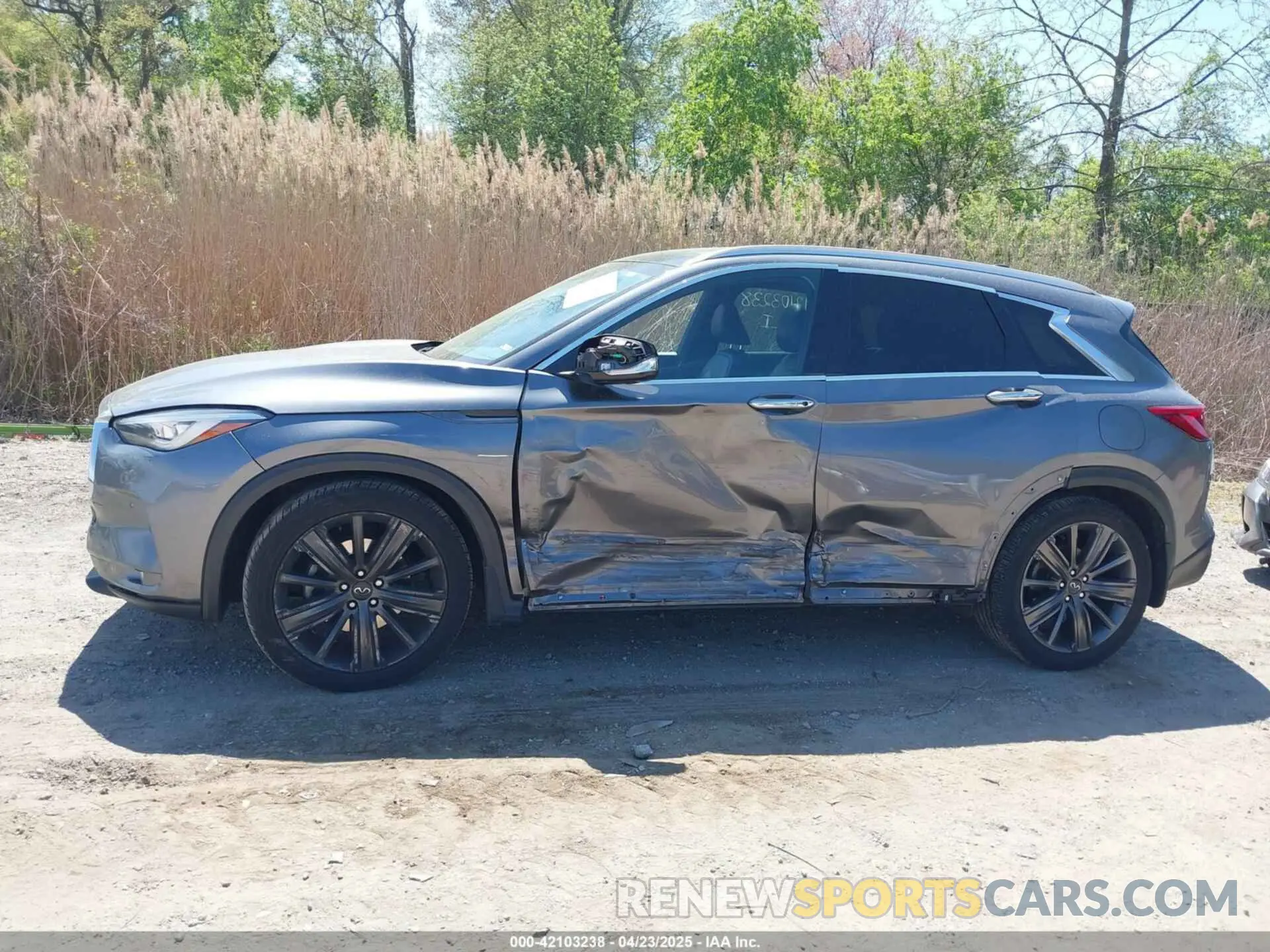 14 Photograph of a damaged car 3PCAJ5M39LF113955 INFINITI QX50 2020