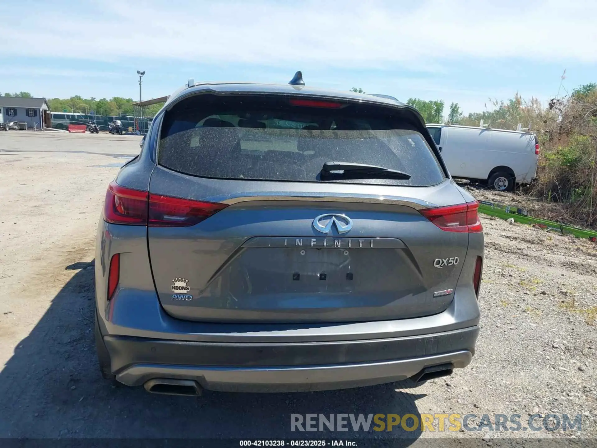 16 Photograph of a damaged car 3PCAJ5M39LF113955 INFINITI QX50 2020