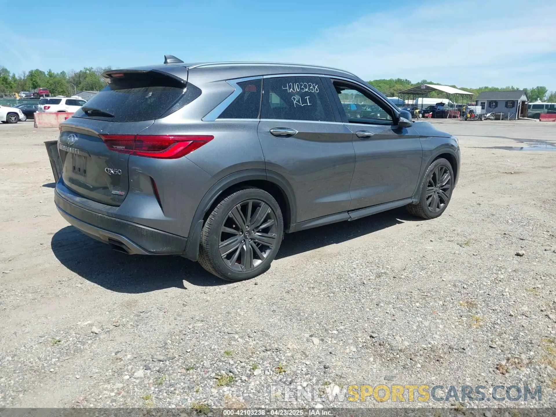 4 Photograph of a damaged car 3PCAJ5M39LF113955 INFINITI QX50 2020