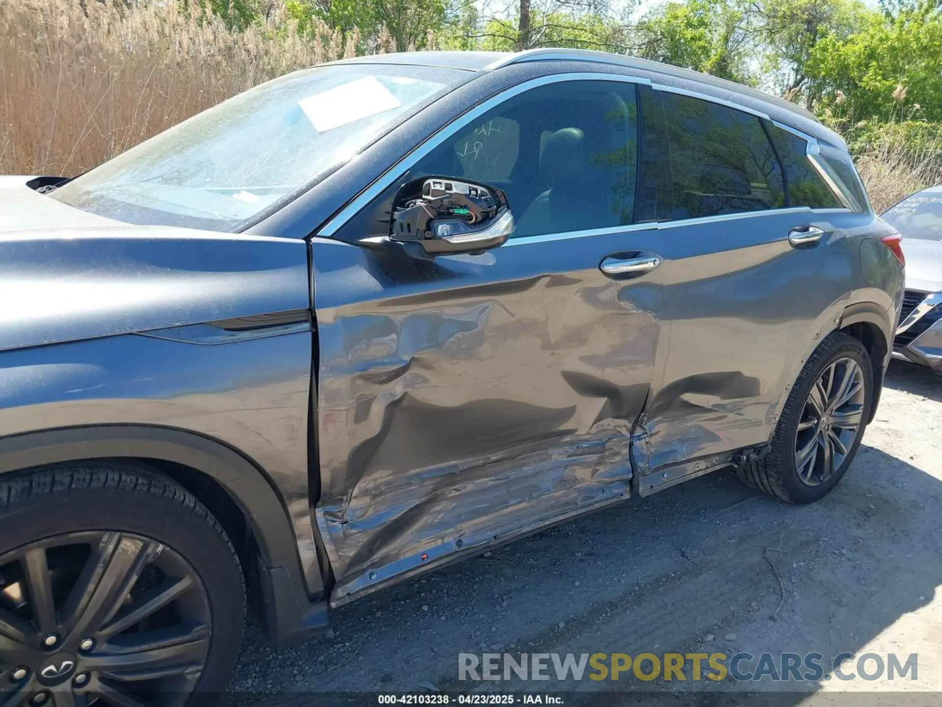 6 Photograph of a damaged car 3PCAJ5M39LF113955 INFINITI QX50 2020