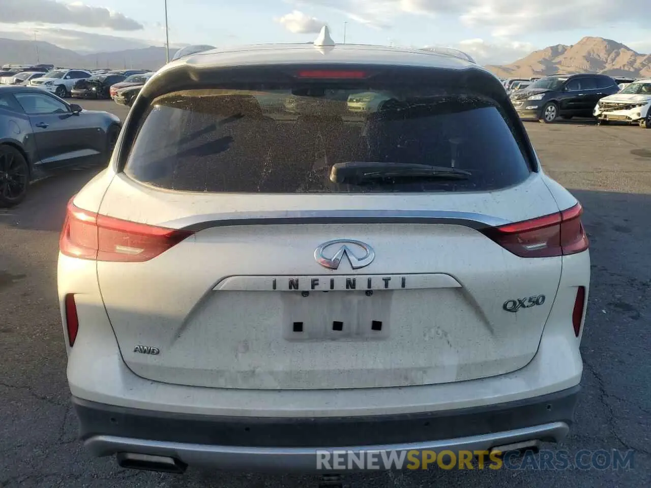 6 Photograph of a damaged car 3PCAJ5M39LF118184 INFINITI QX50 2020