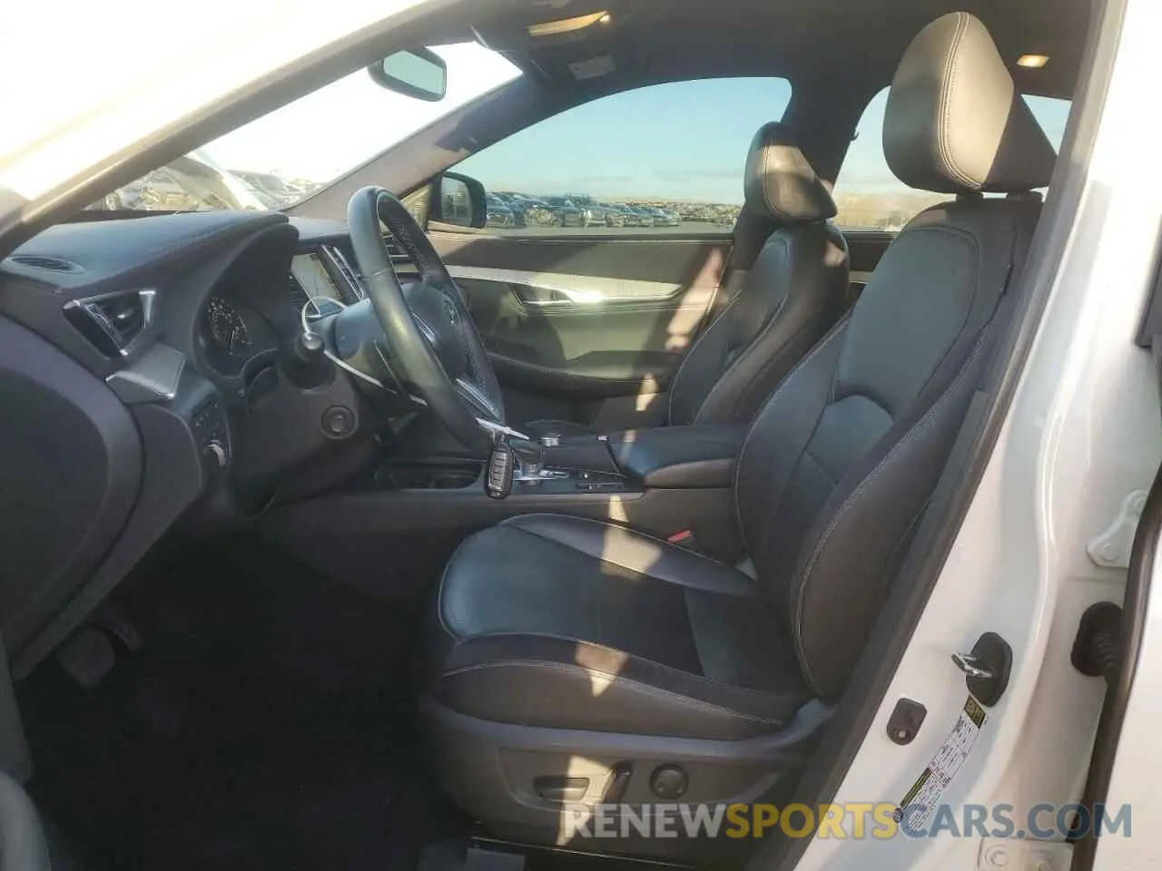 7 Photograph of a damaged car 3PCAJ5M39LF118184 INFINITI QX50 2020