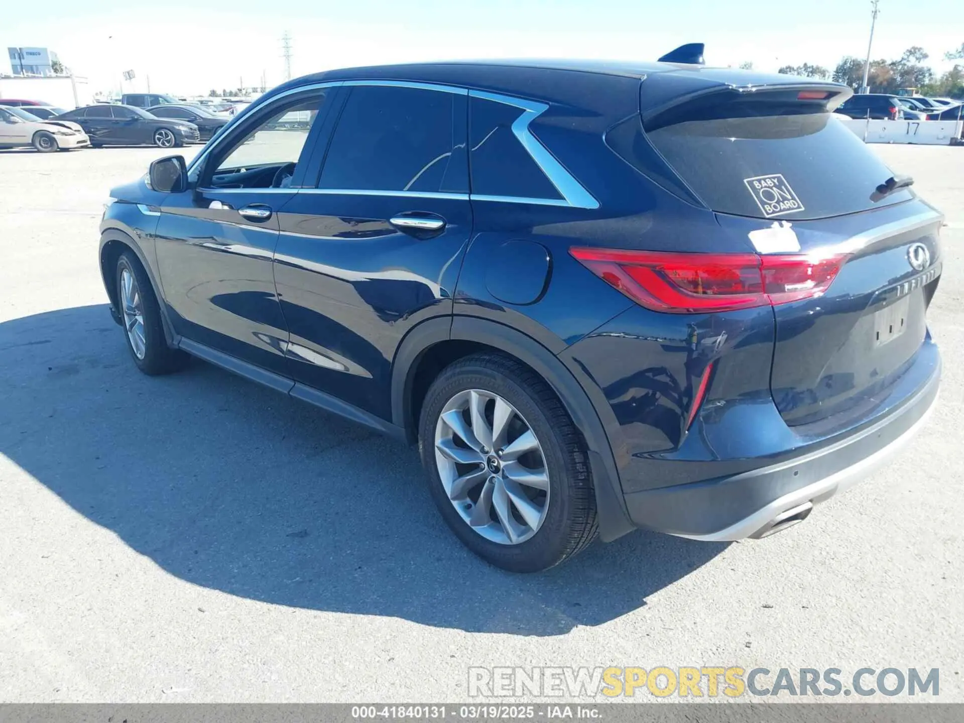 3 Фотография поврежденного автомобиля 3PCAJ5AA3MF104964 INFINITI QX50 2021