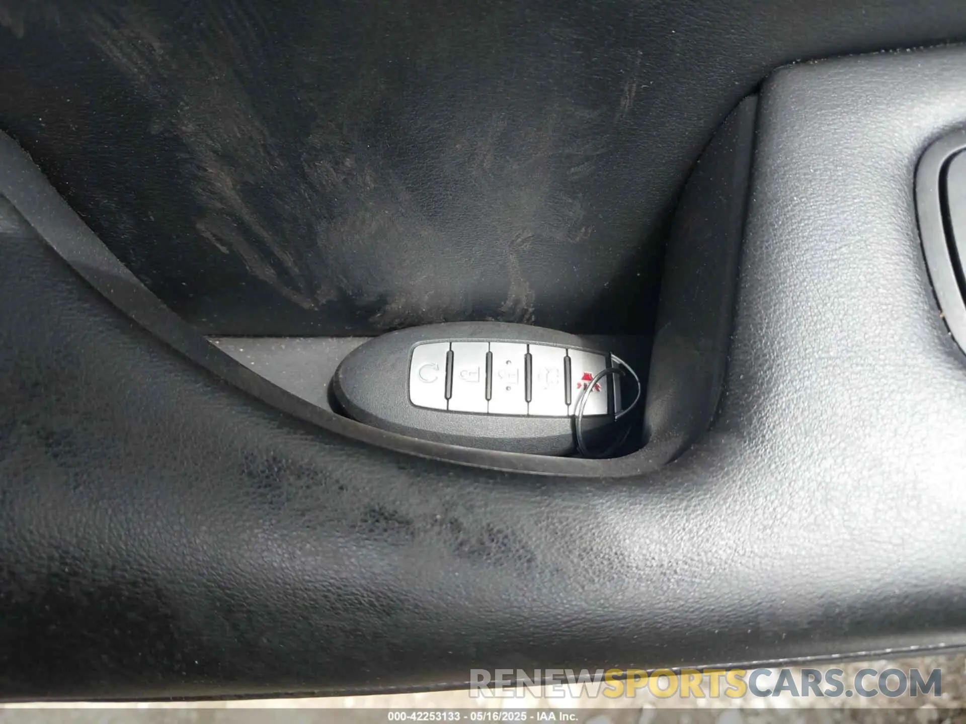 11 Photograph of a damaged car 3PCAJ5BA5MF111820 INFINITI QX50 2021