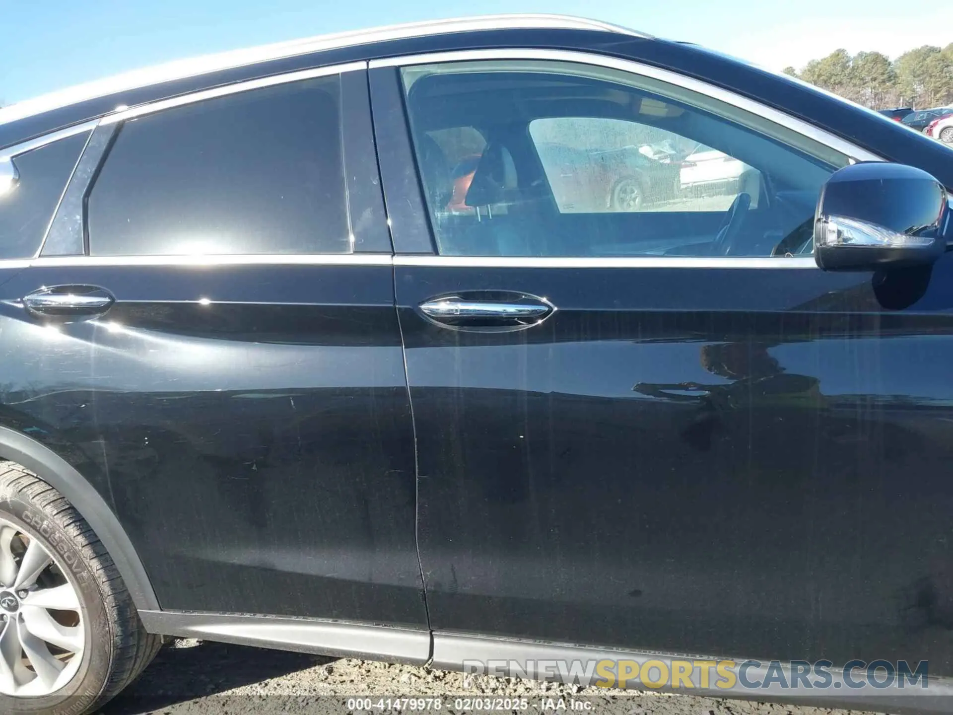 13 Photograph of a damaged car 3PCAJ5BA5MF114975 INFINITI QX50 2021