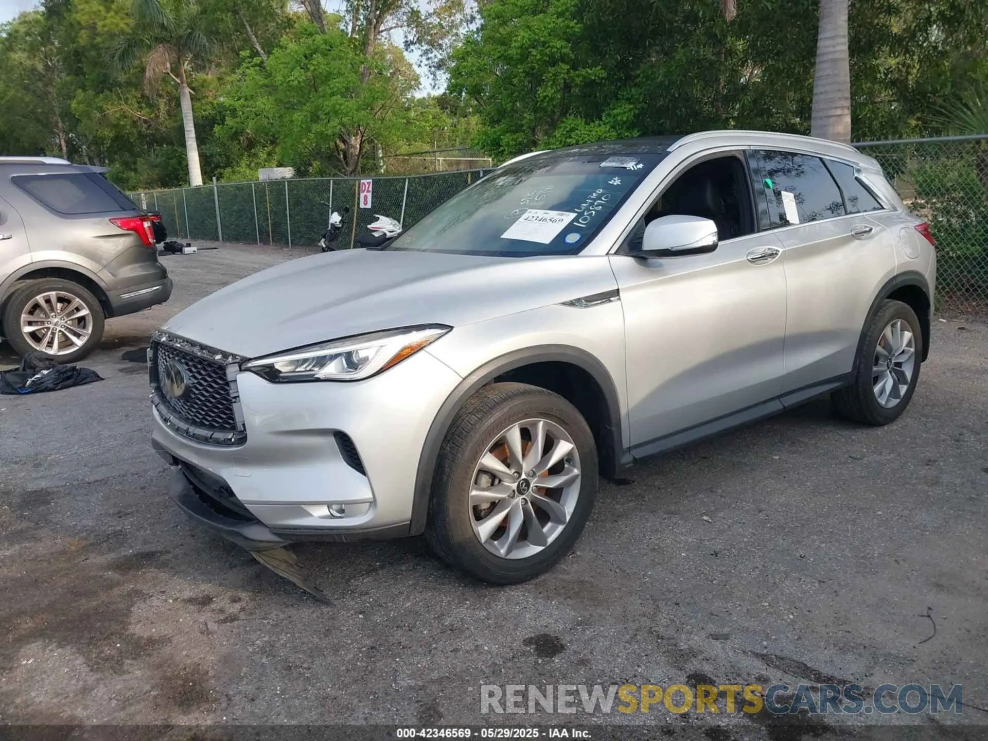 2 Photograph of a damaged car 3PCAJ5BA7MF105890 INFINITI QX50 2021