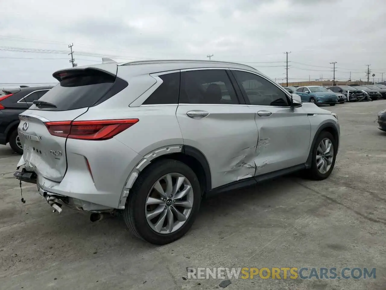 3 Photograph of a damaged car 3PCAJ5BA8MF117966 INFINITI QX50 2021