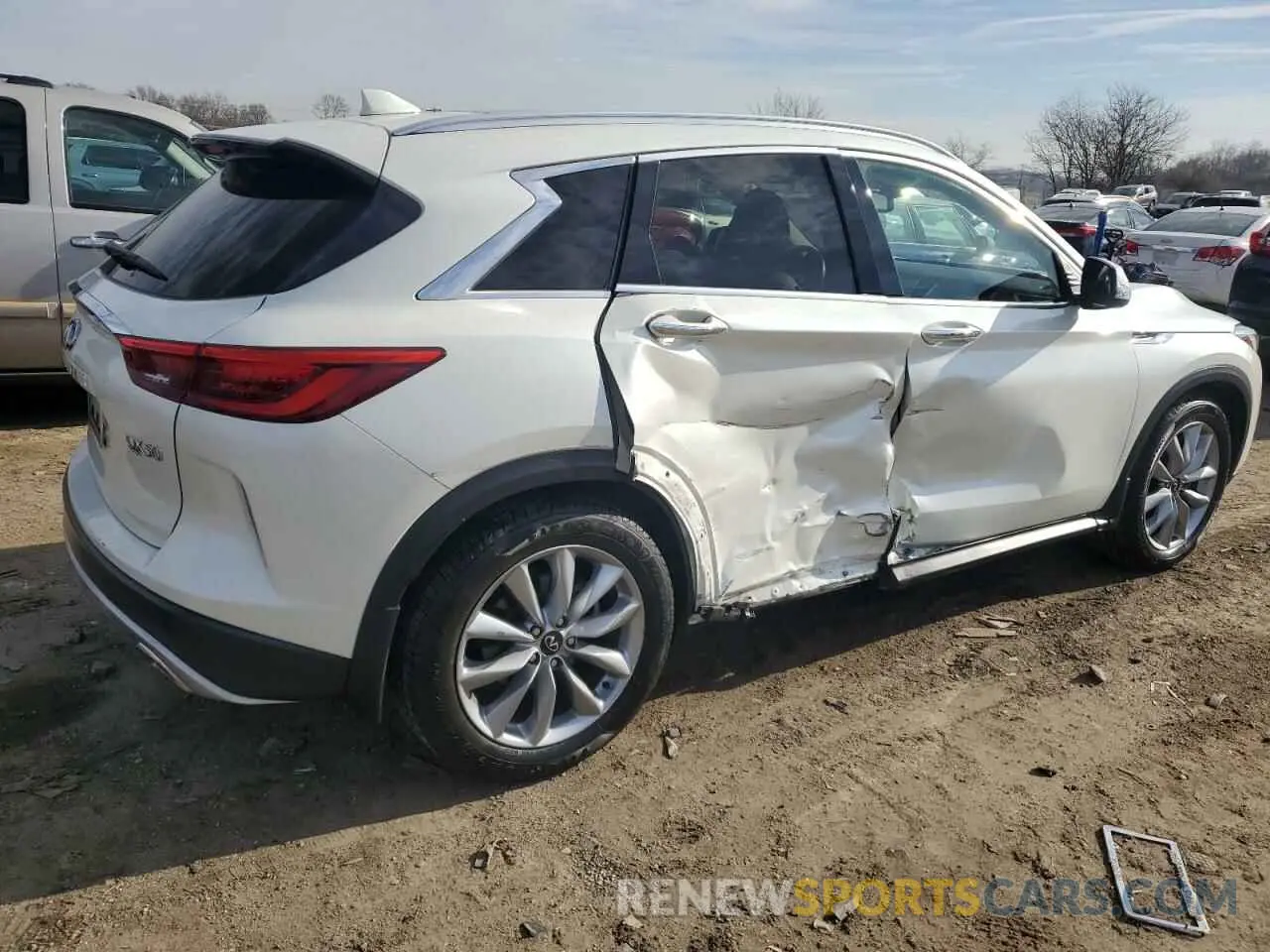 3 Фотография поврежденного автомобиля 3PCAJ5BB2MF108558 INFINITI QX50 2021
