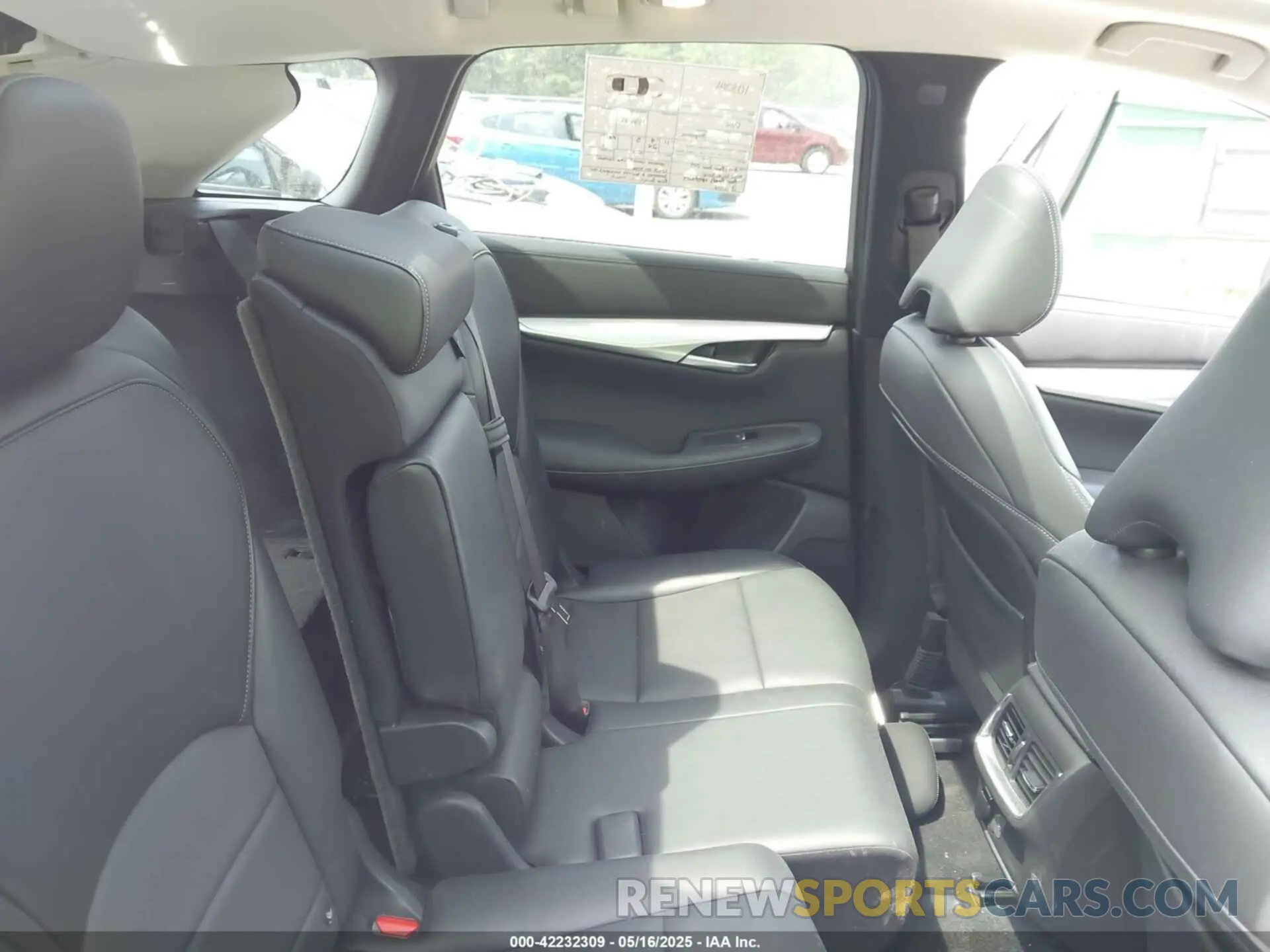 8 Photograph of a damaged car 3PCAJ5BB3MF109038 INFINITI QX50 2021