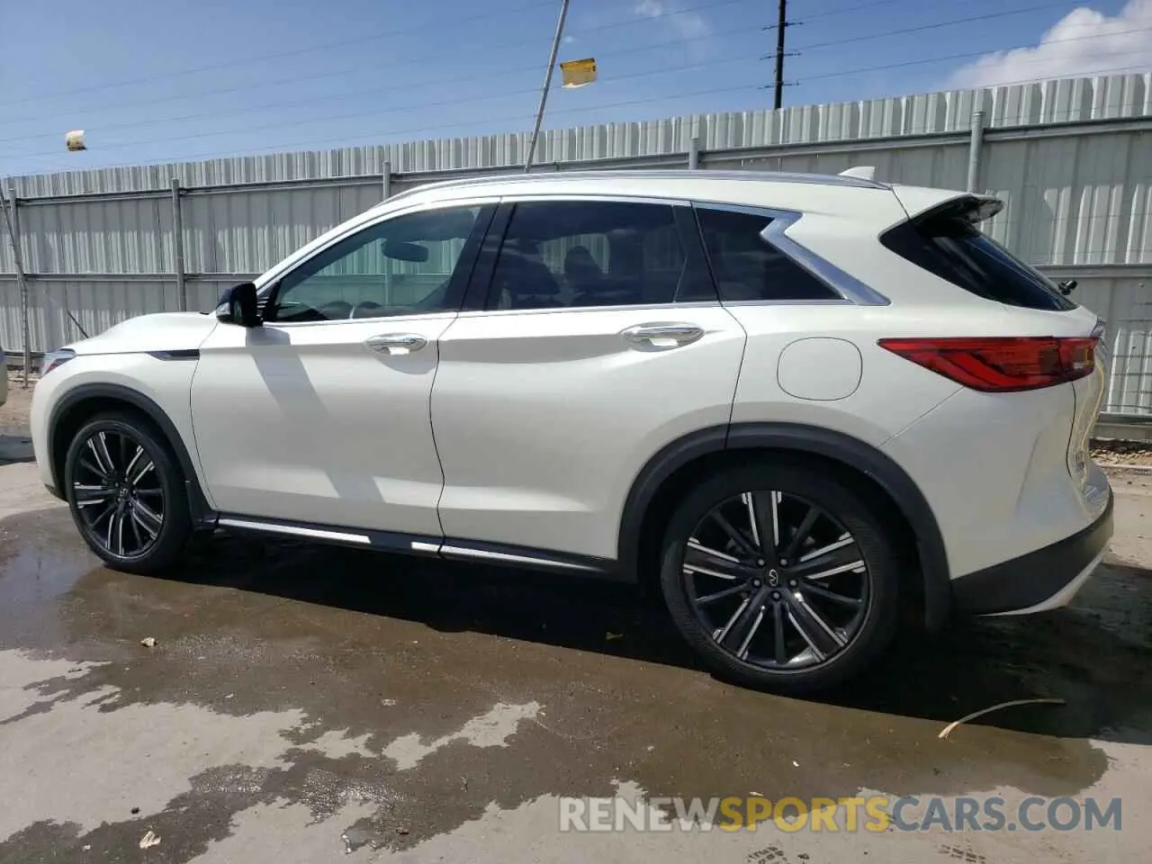 2 Фотография поврежденного автомобиля 3PCAJ5BB8MF102182 INFINITI QX50 2021