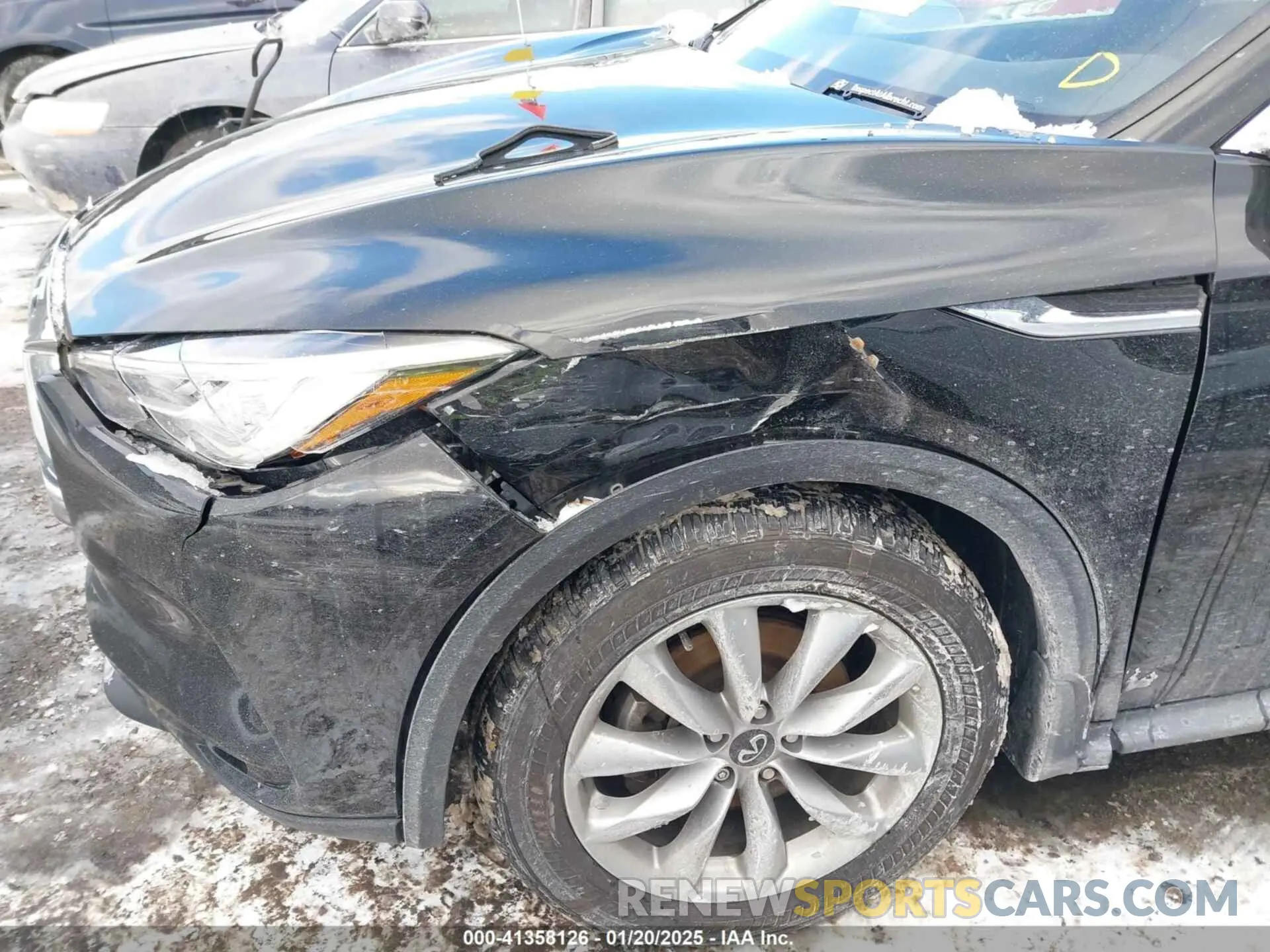 17 Photograph of a damaged car 3PCAJ5BBXMF110042 INFINITI QX50 2021