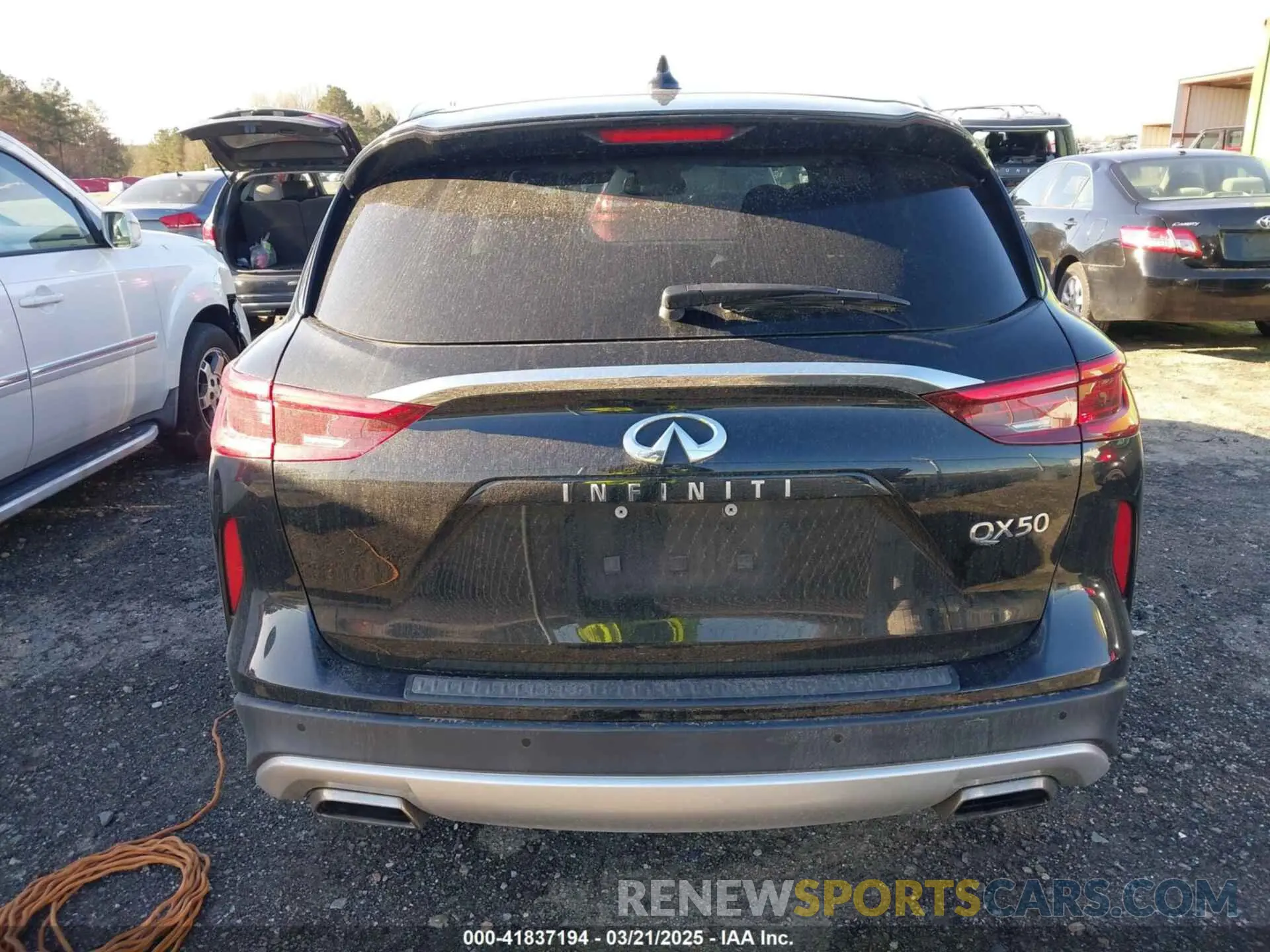 16 Photograph of a damaged car 3PCAJ5DA3MF120545 INFINITI QX50 2021