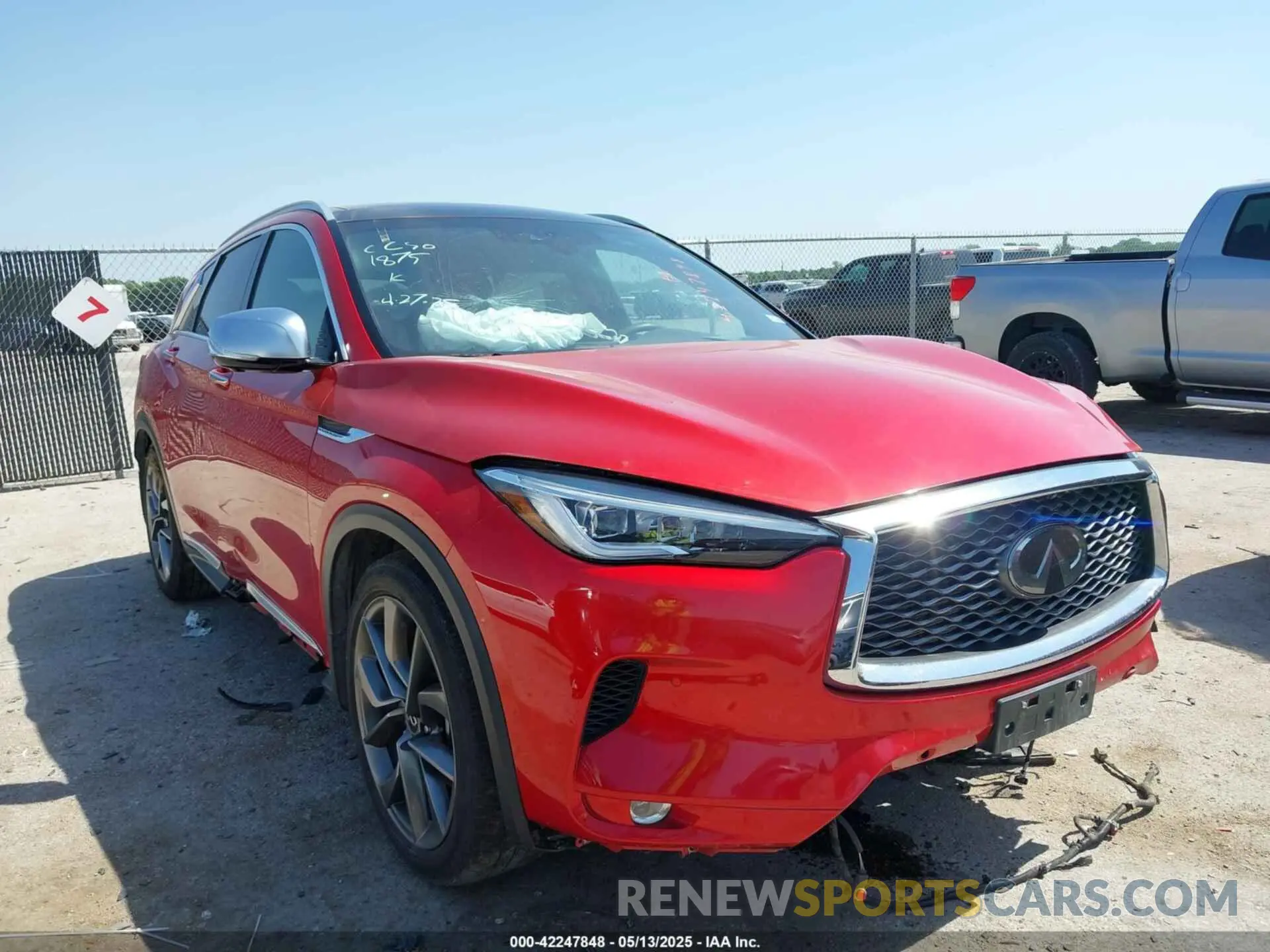 1 Фотография поврежденного автомобиля 3PCAJ5DB0MF111875 INFINITI QX50 2021
