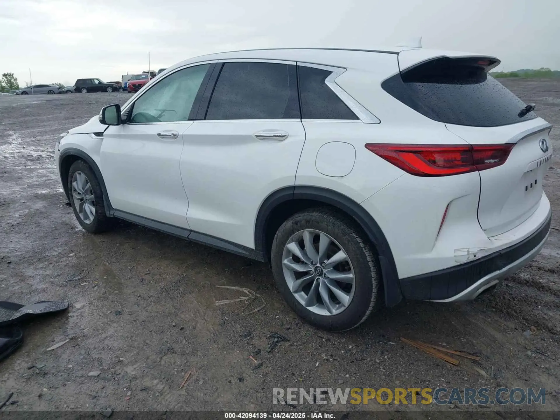 3 Фотография поврежденного автомобиля 3PCAJ5AAXNF120421 INFINITI QX50 2022