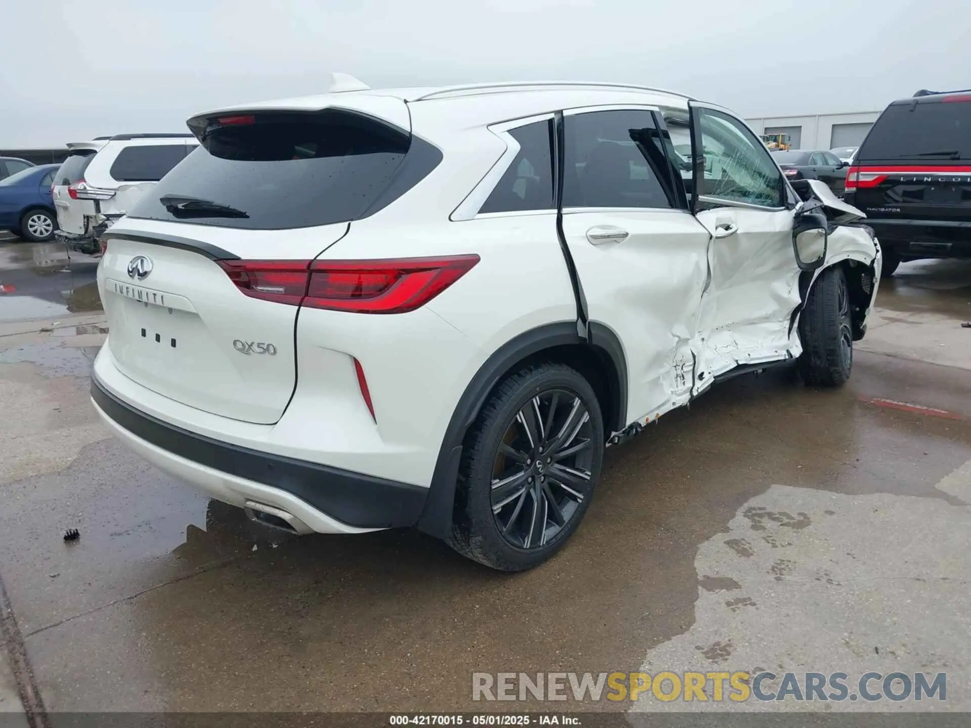 4 Photograph of a damaged car 3PCAJ5BA1NF107507 INFINITI QX50 2022