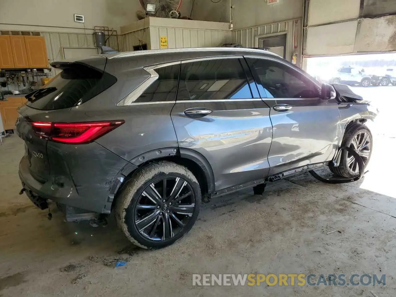 3 Photograph of a damaged car 3PCAJ5BA5NF116629 INFINITI QX50 2022