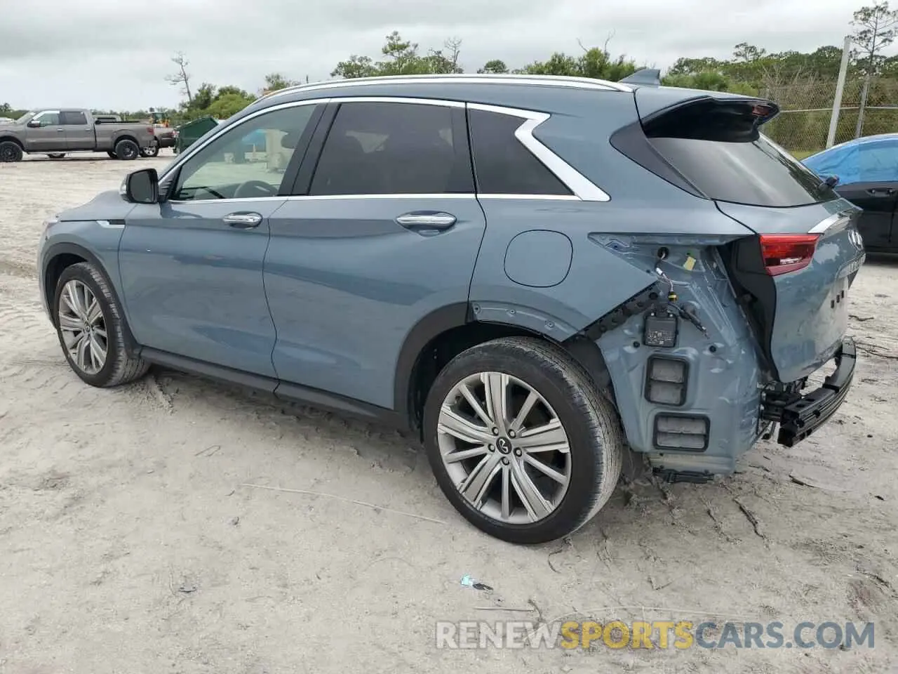 2 Photograph of a damaged car 3PCAJ5EA6NF109877 INFINITI QX50 2022