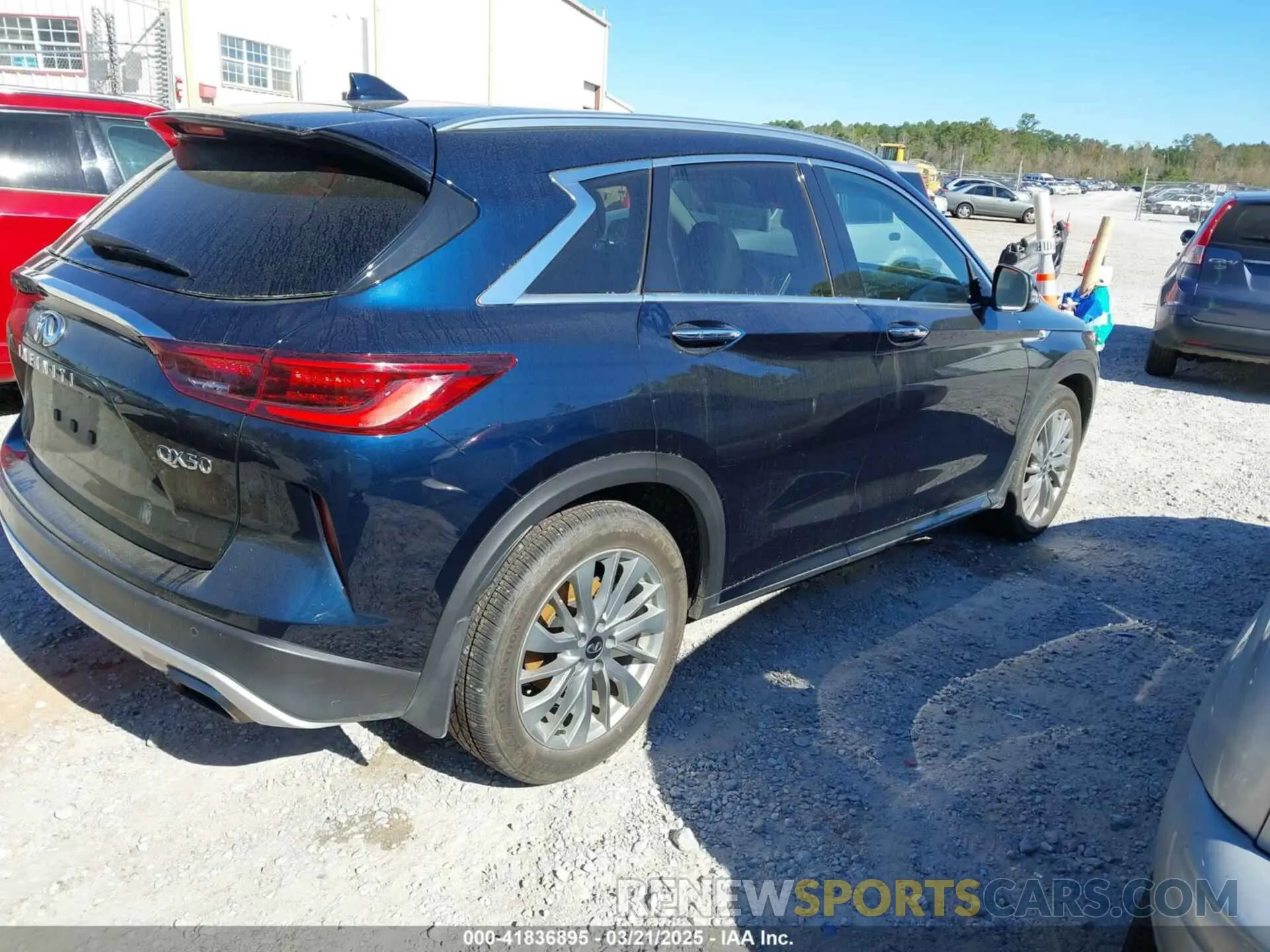 4 Фотография поврежденного автомобиля 3PCAJ5BA6PF104962 INFINITI QX50 2023