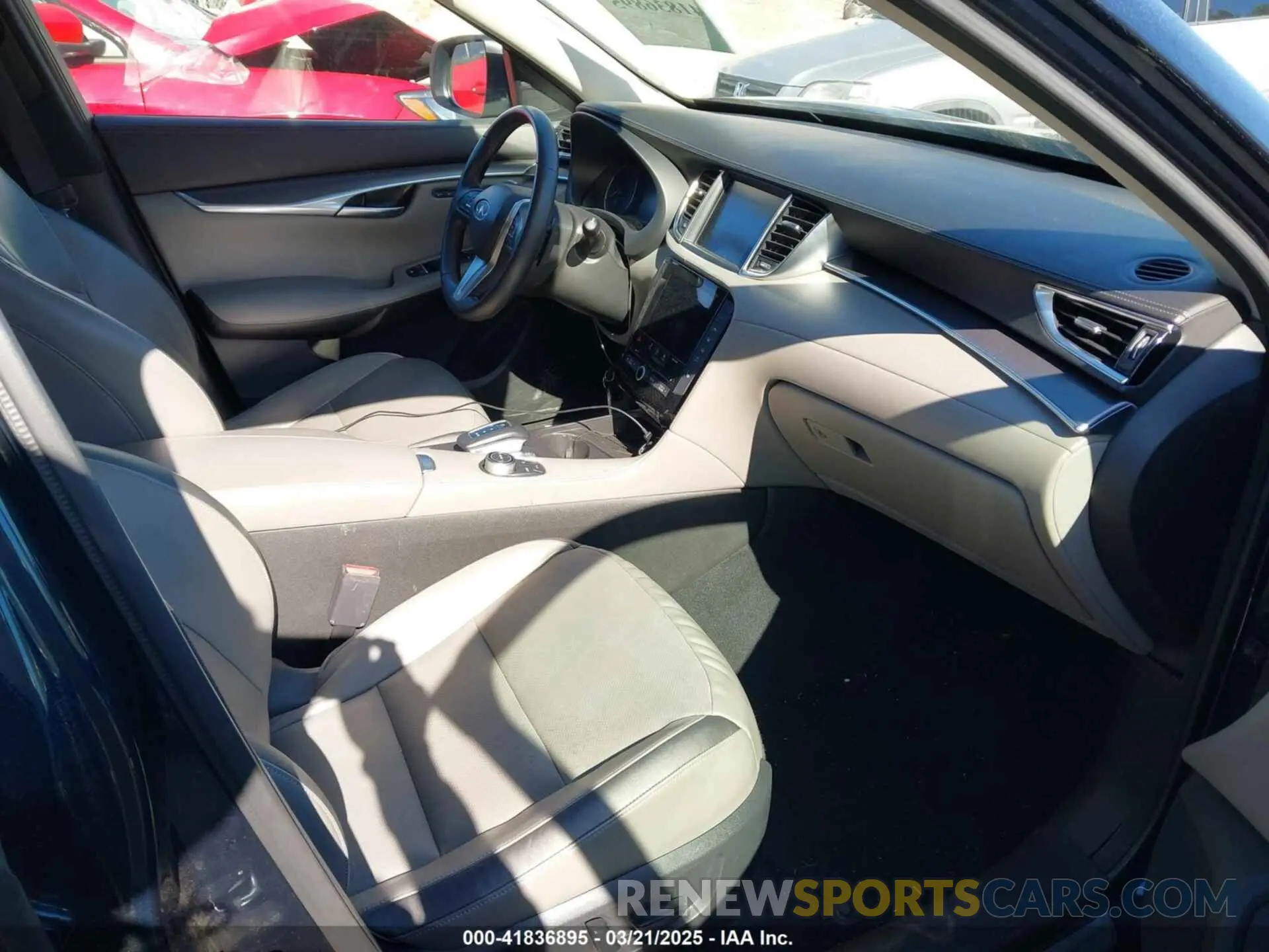 5 Фотография поврежденного автомобиля 3PCAJ5BA6PF104962 INFINITI QX50 2023