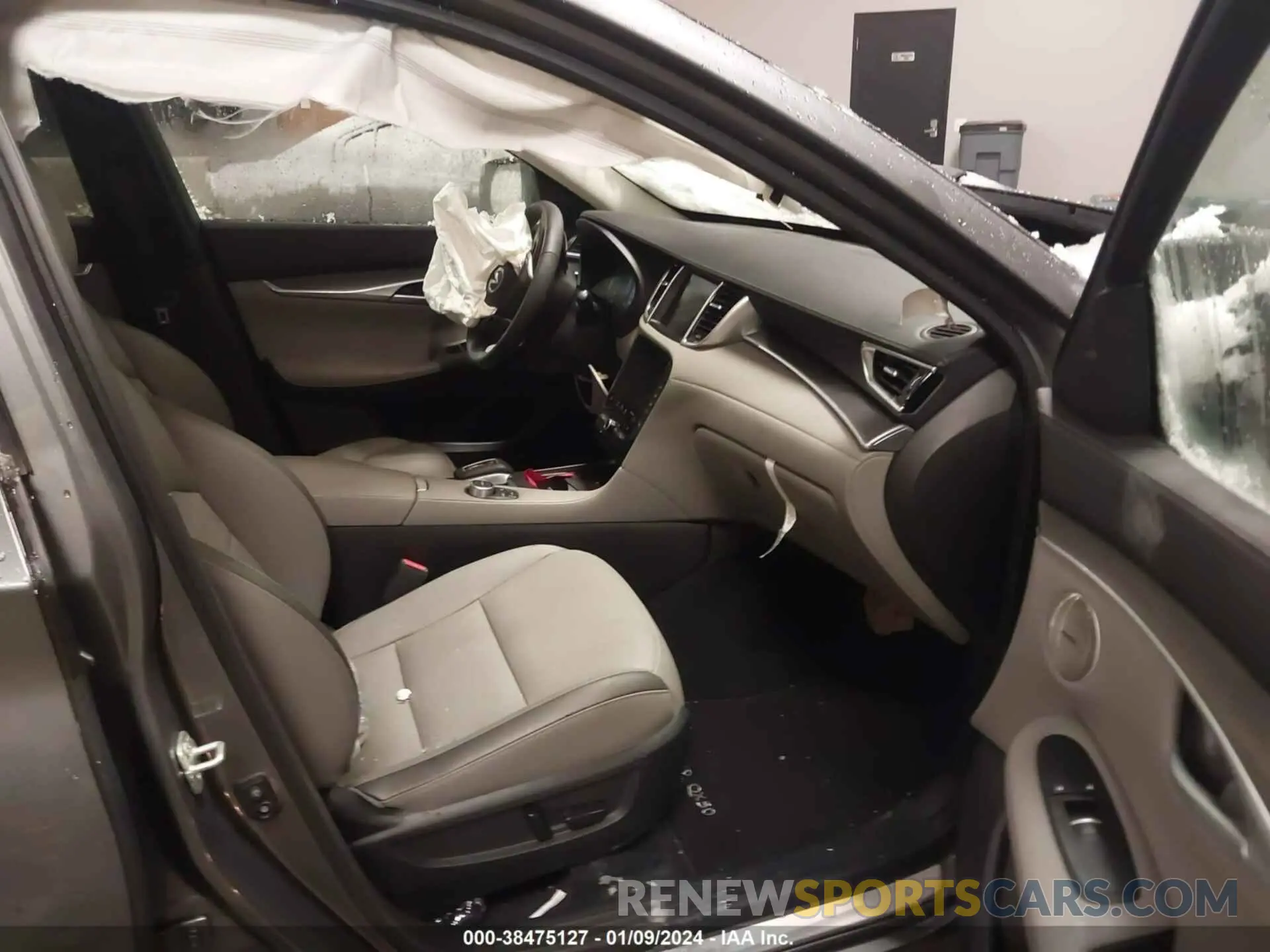 5 Photograph of a damaged car 3PCAJ5BB0PF106439 INFINITI QX50 2023