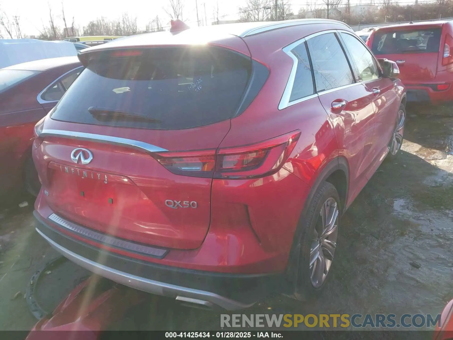 4 Фотография поврежденного автомобиля 3PCAJ5EB7PF108118 INFINITI QX50 2023