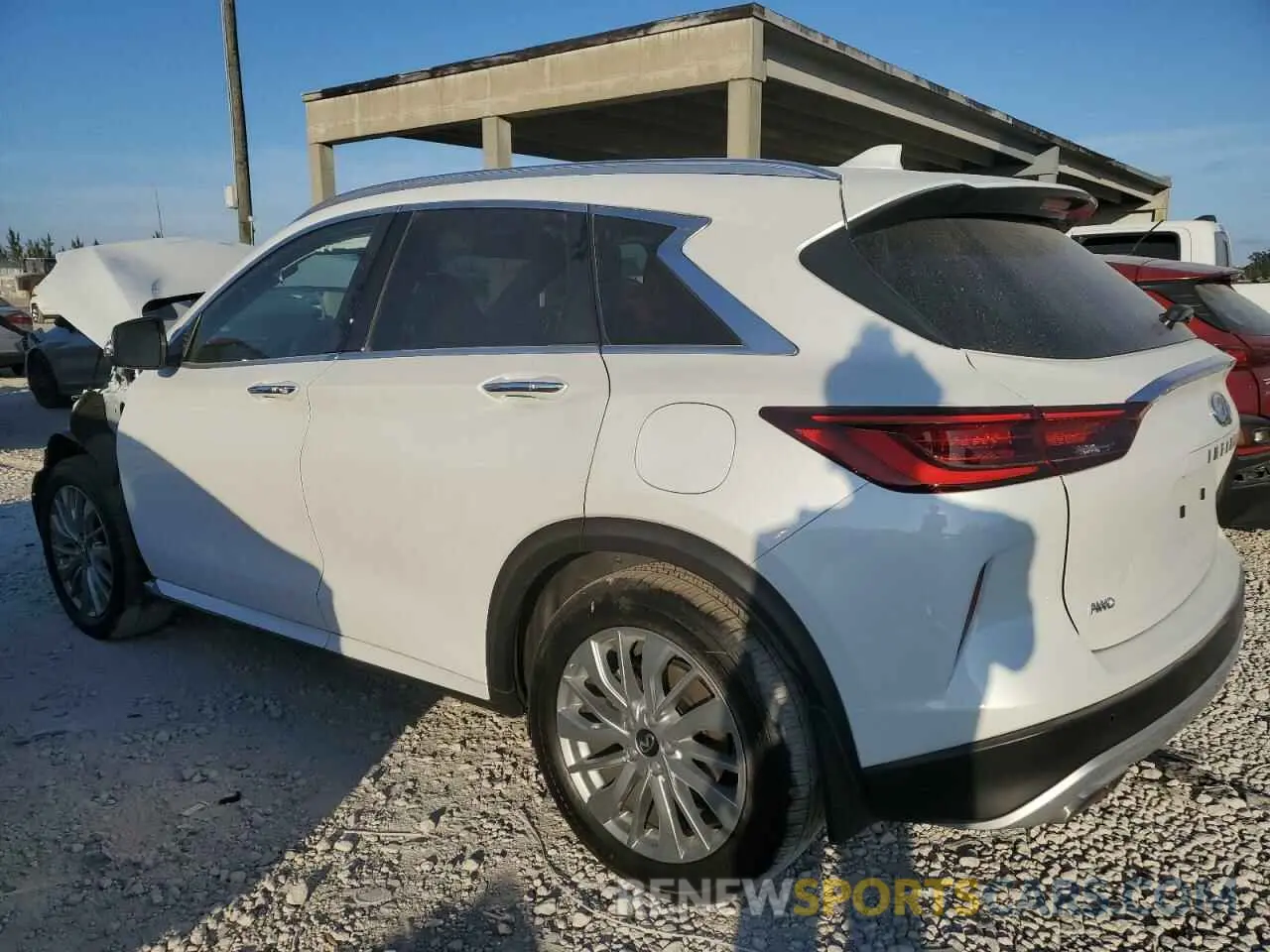 2 Фотография поврежденного автомобиля 3PCAJ5BB6SF104851 INFINITI QX50 2025