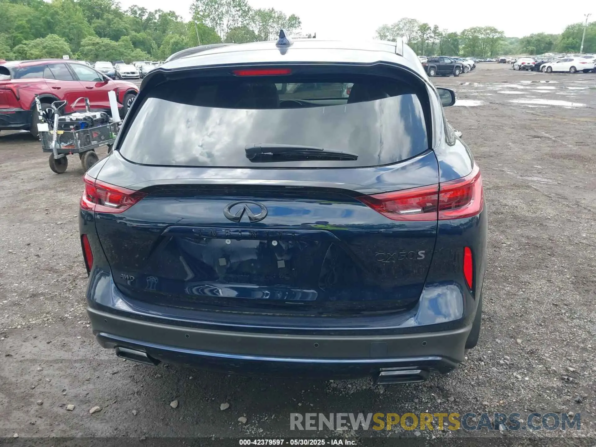 16 Photograph of a damaged car 3PCAJ5FB1SF107702 INFINITI QX50 2025