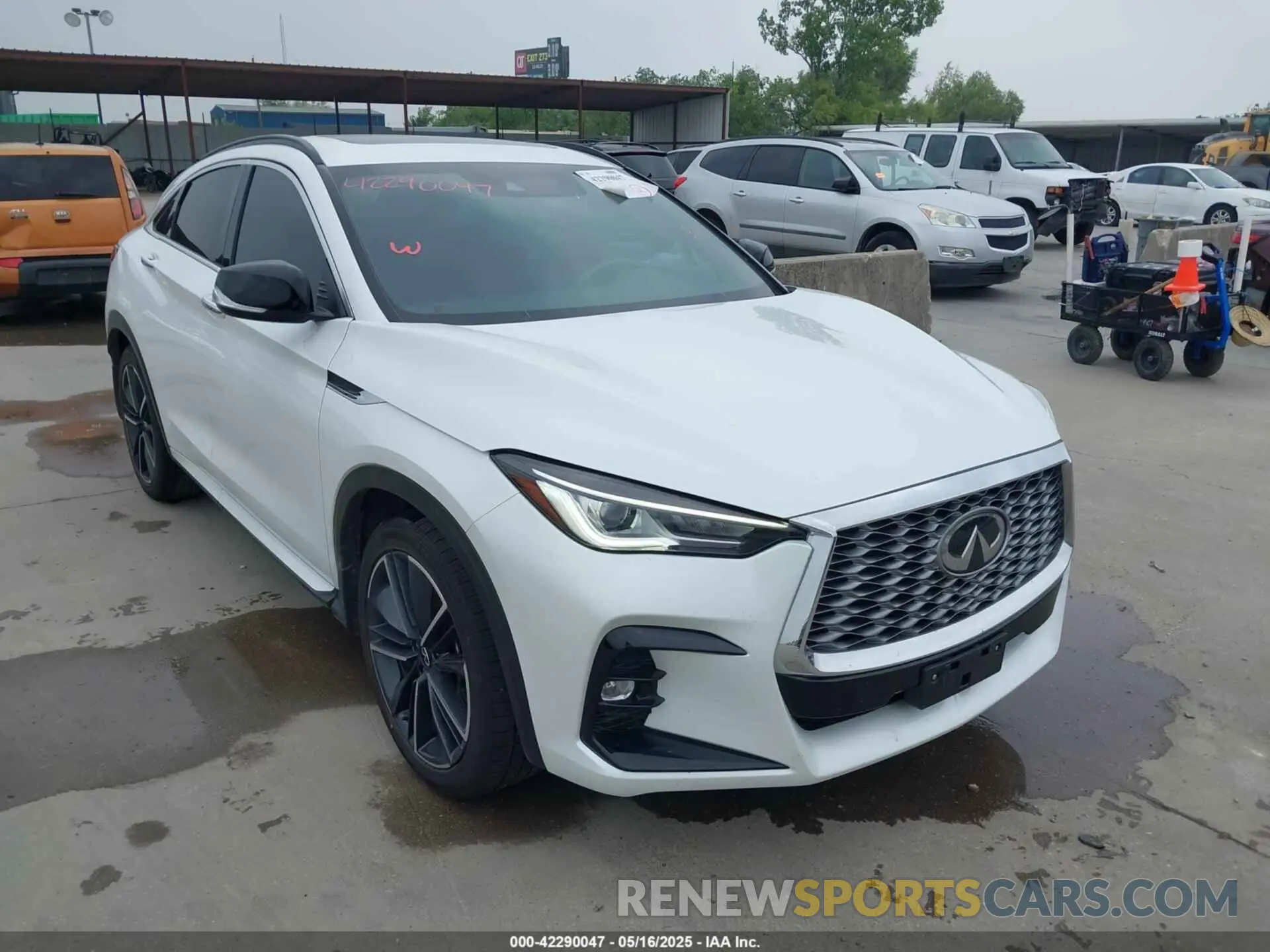 1 Photograph of a damaged car 3PCAJ5JR3PF115036 INFINITI QX55 2023